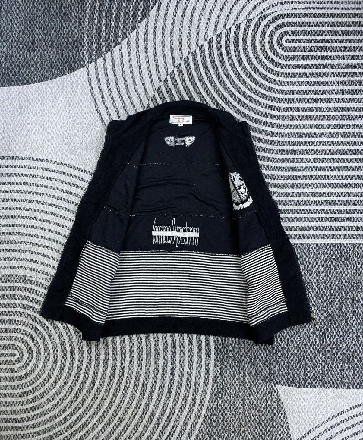 Japanese Brand Vintage Monterey & Camel Retro Style Zipper Vest Size US M / EU 48-50 / 2 - 5 Thumbnail