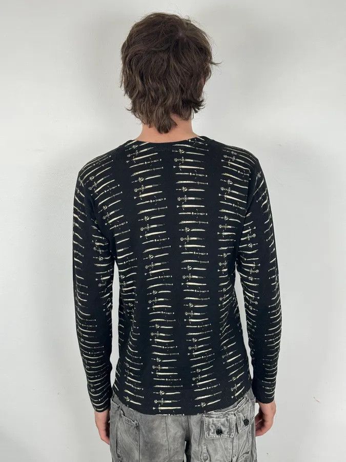 Dolce & Gabbana 2010s Dolce & Gabbana Black Sword Knight Sweater Size US S / EU 44-46 / 1 - 3 Thumbnail