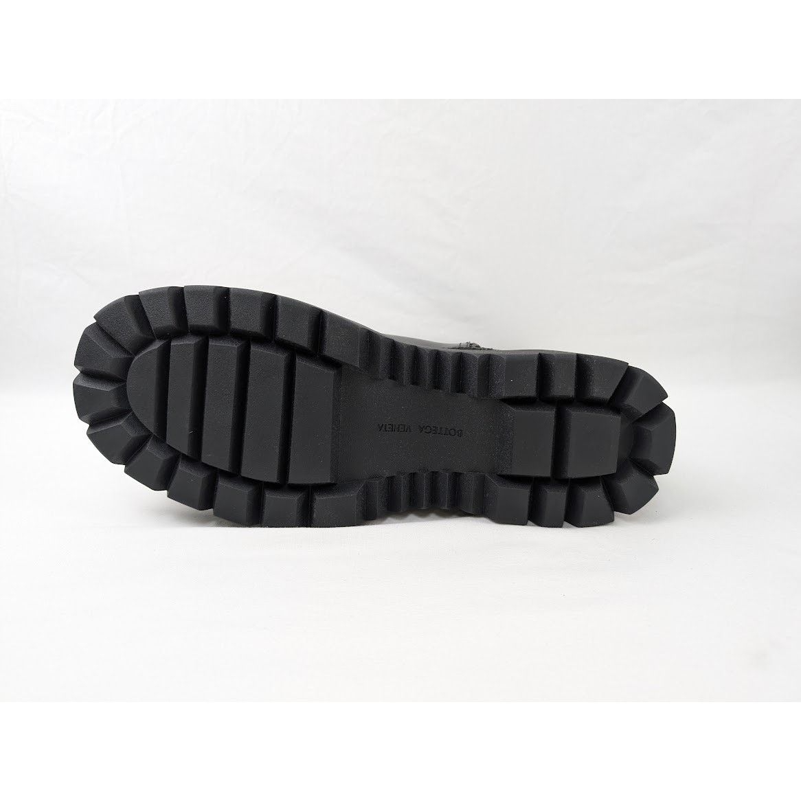 Bottega Veneta o1rshd1 Texas Calf Highway Ankle Boot in Black 45 Size US 12 / EU 45 - 9 Thumbnail