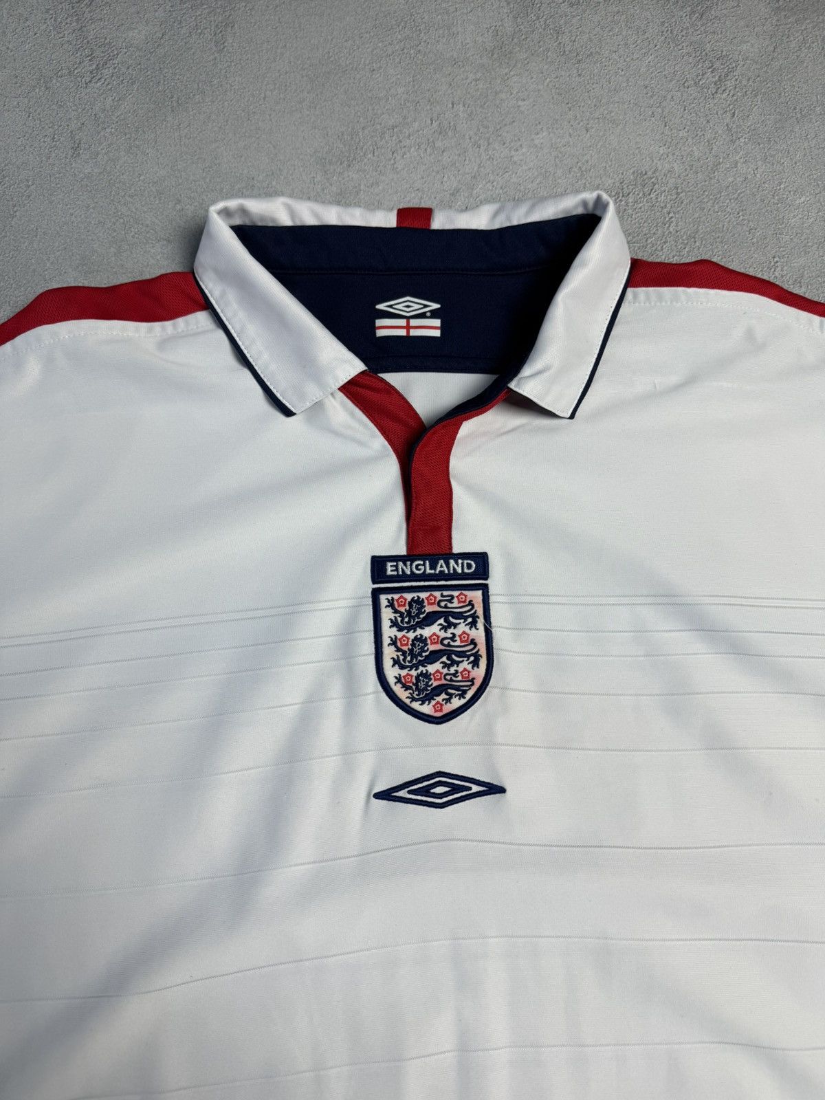 Umbro England 2003 2005 Home Shirt Jersey Reversible Umbro Size US L / EU 52-54 / 3 - 5 Thumbnail