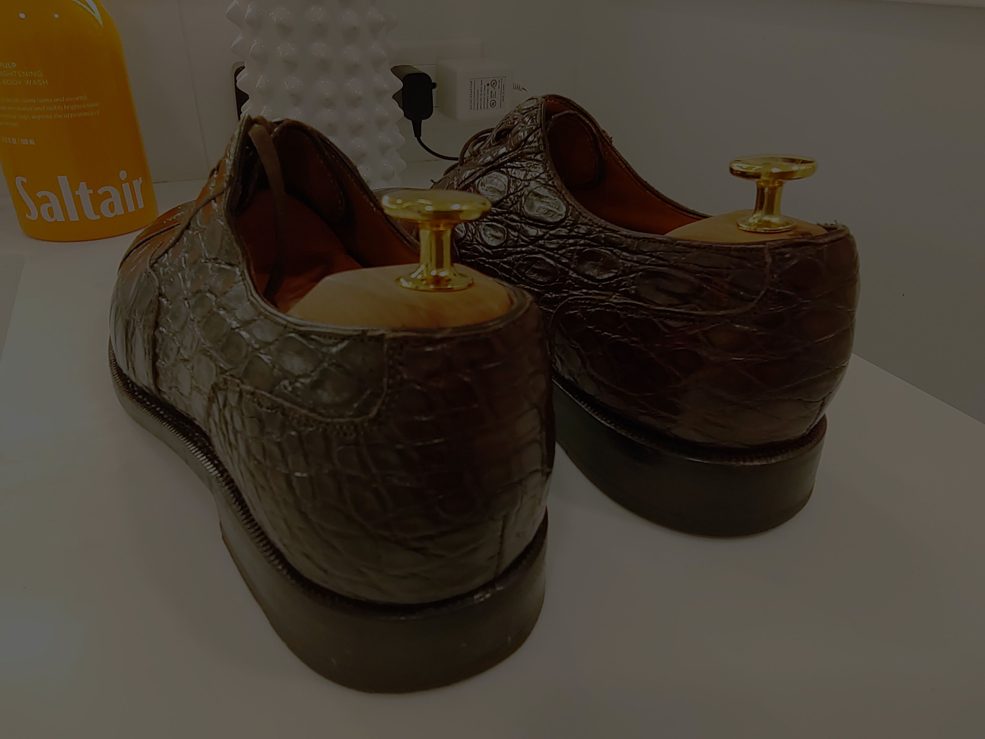 Salvatore Ferragamo TRAMEZZA Cap-toe, Lace-up, Oxford in Chocolate CROCODILE Size US 8.5 / EU 41-42 - 2 Thumbnail