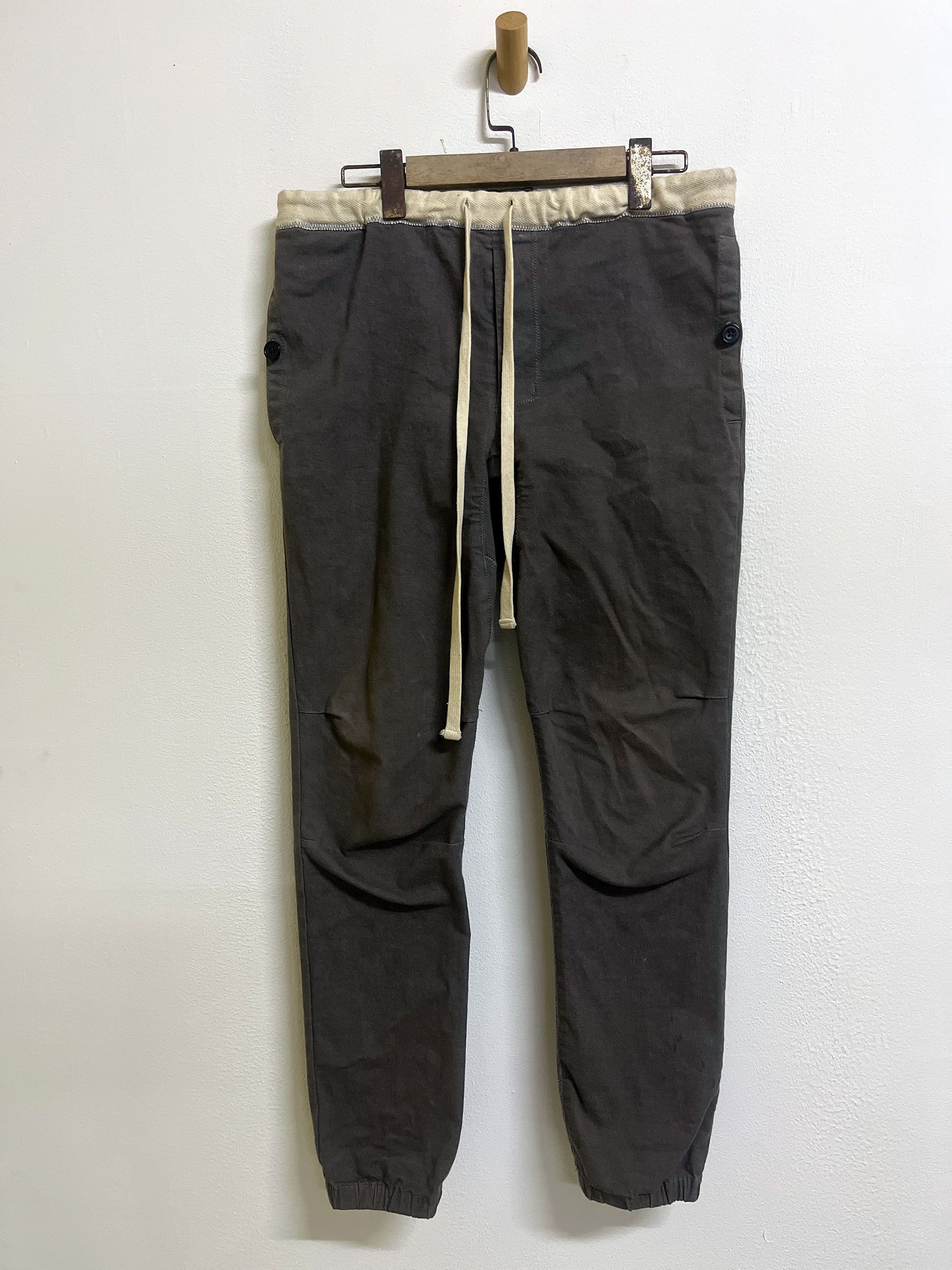Beams Plus Drawstring Relax Pant Beams Plus Japan Jogger Stretchable Size US 32 / EU 48 - 1 Thumbnail