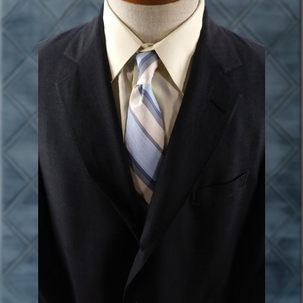 Brooks Brothers Brooks Brothers Blazer Mens 43 Long Gray Wool Three-Button Single-Breasted Jacket Coat Notch Lapel Long Sleeve 100% Wool Regular Department Men Size 46R - 1 Thumbnail