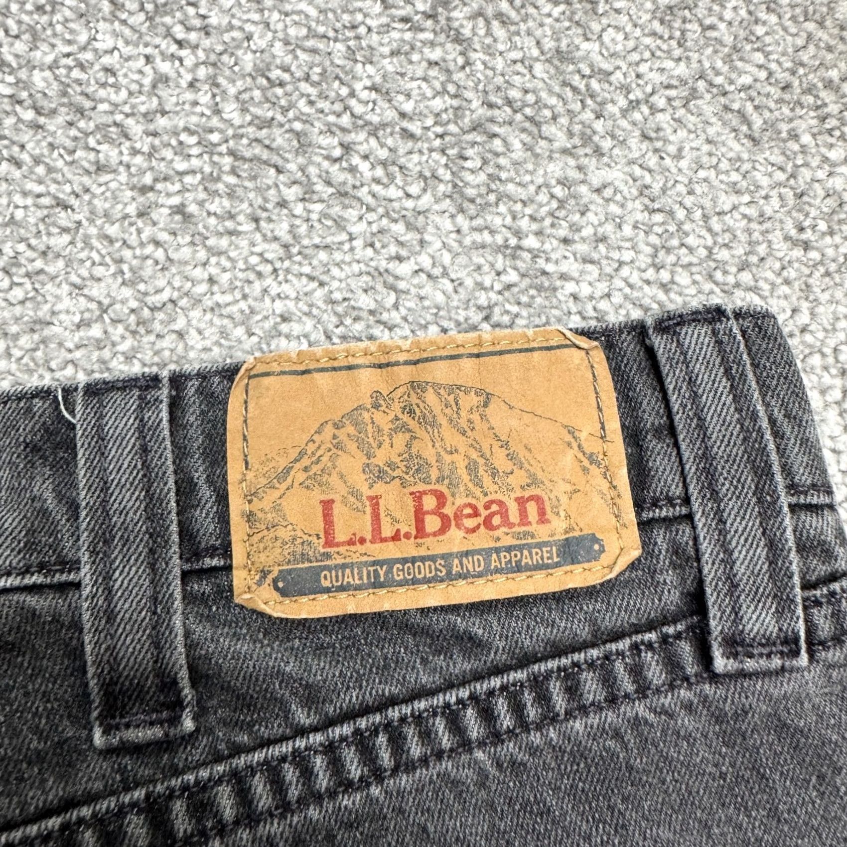 Vintage L.L. Bean Jeans Mens 38x30 Straight Denim 100% Cotton Black Classic Fit Size US 38 / EU 54 - 6 Thumbnail