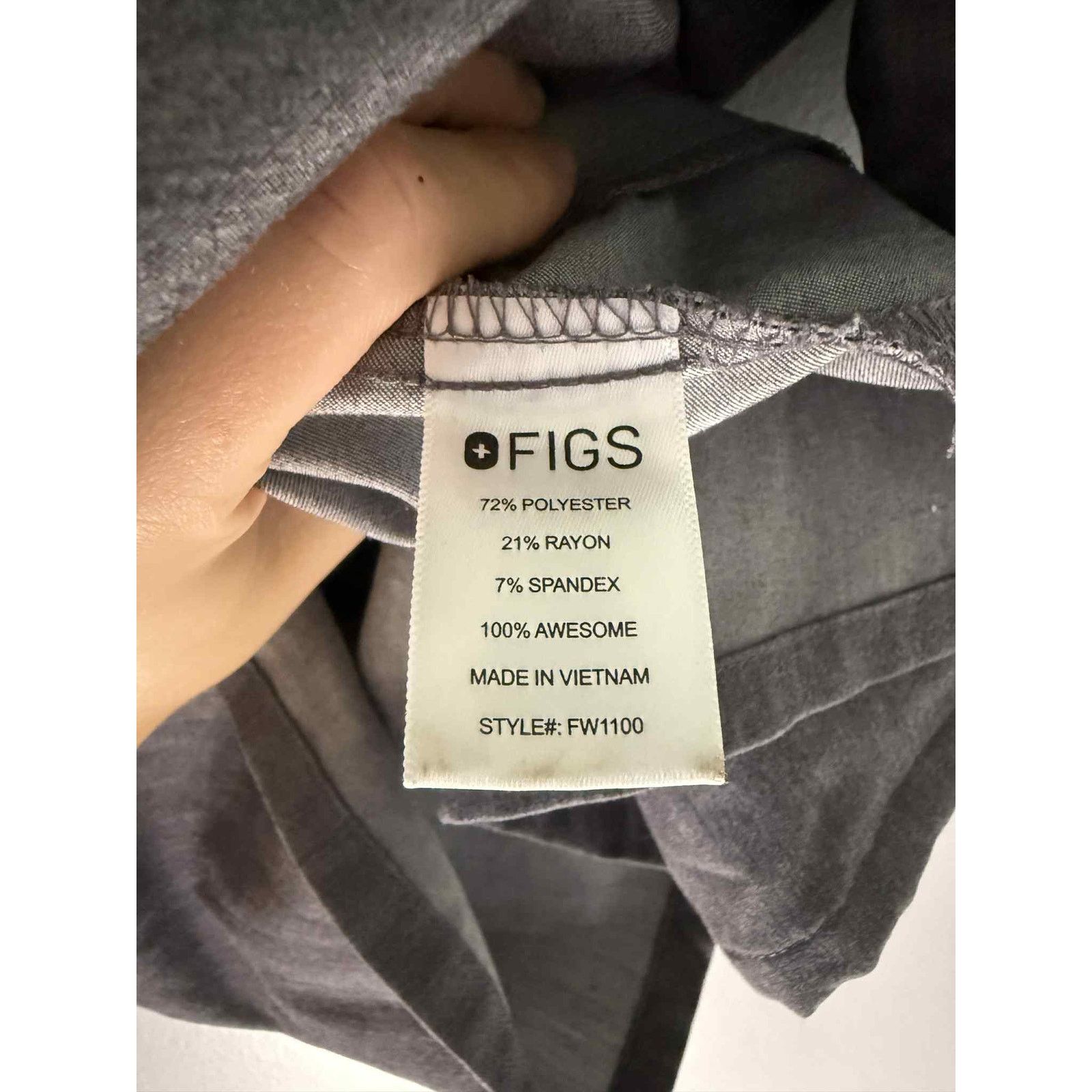 Other Figs Casma Three-Pocket V-Neck Scrub Top Graphite Small Size S / US 4 / IT 40 - 6 Thumbnail