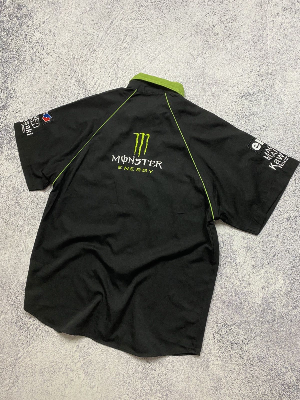 Vintage Vintage Kawasaki Monster Energy Racing Team Button Up Shirt Size US XL / EU 56 / 4 - 6 Thumbnail