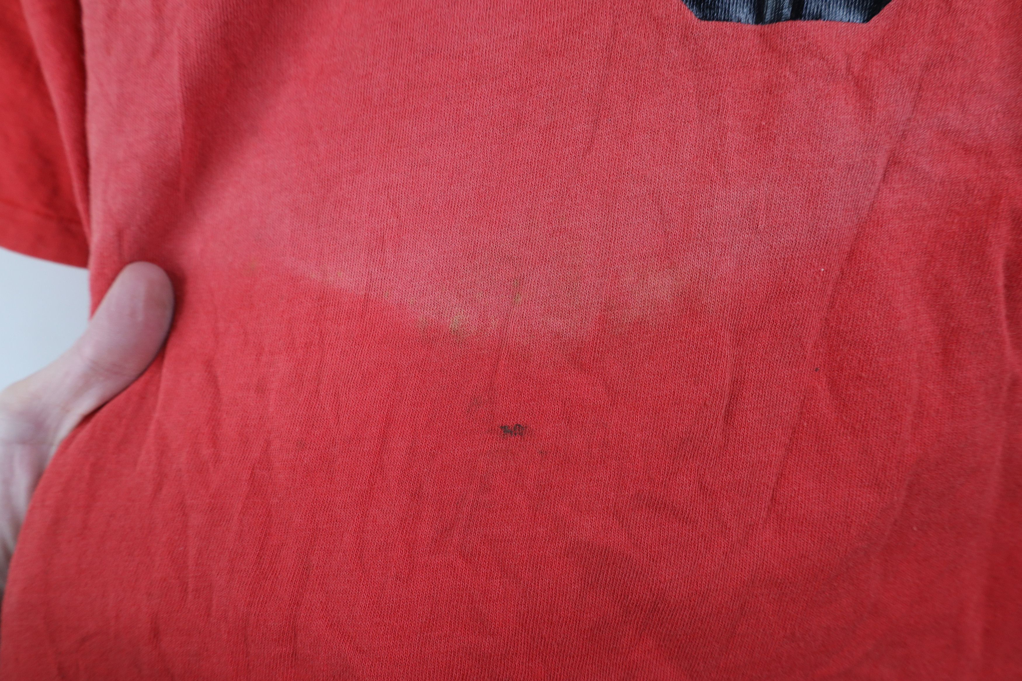Nike Vintage 80s 90s Nike Spell Out Sun Faded T-Shirt Red USA Size US L / EU 52-54 / 3 - 5 Thumbnail
