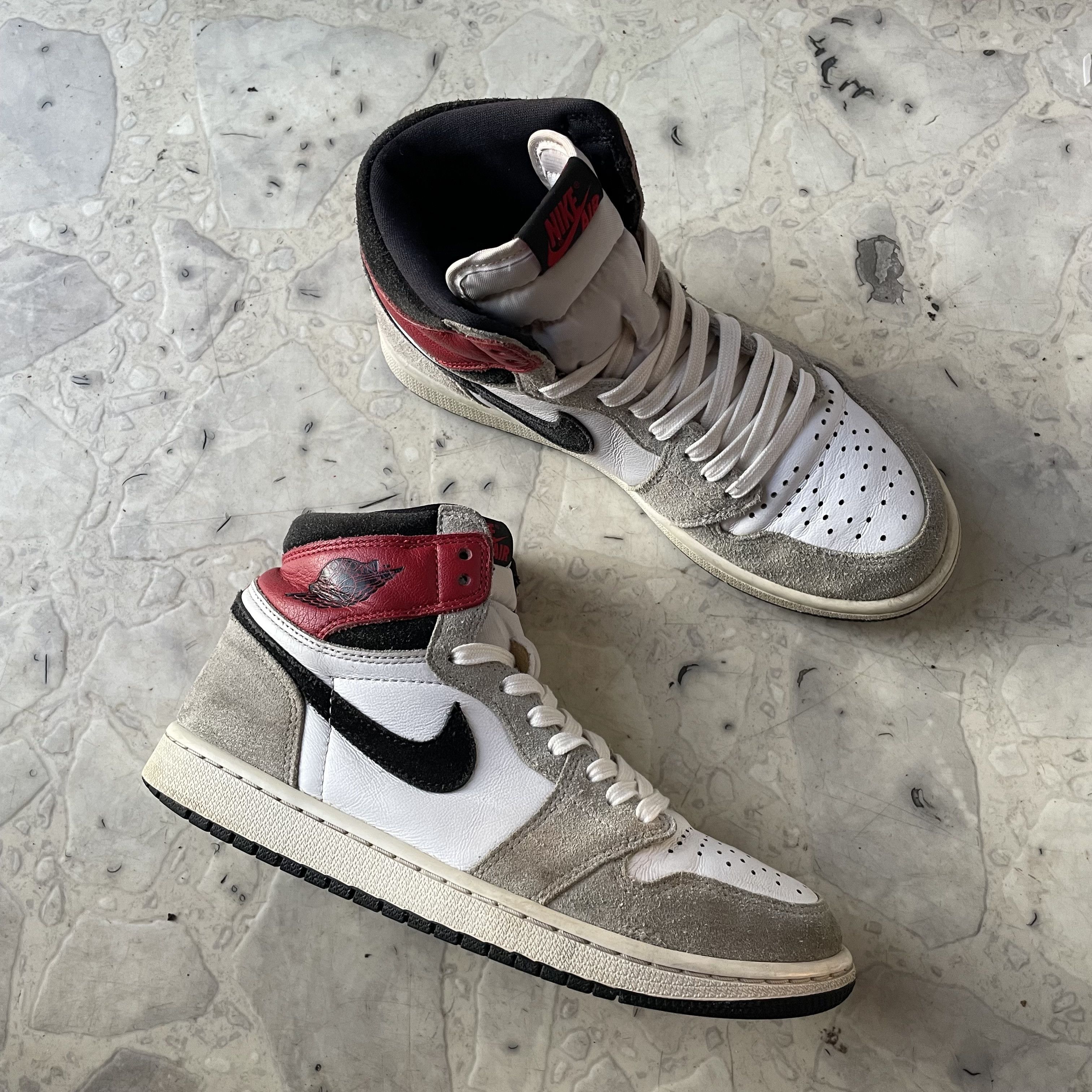 Jordan Retro High OG Smoke Gray