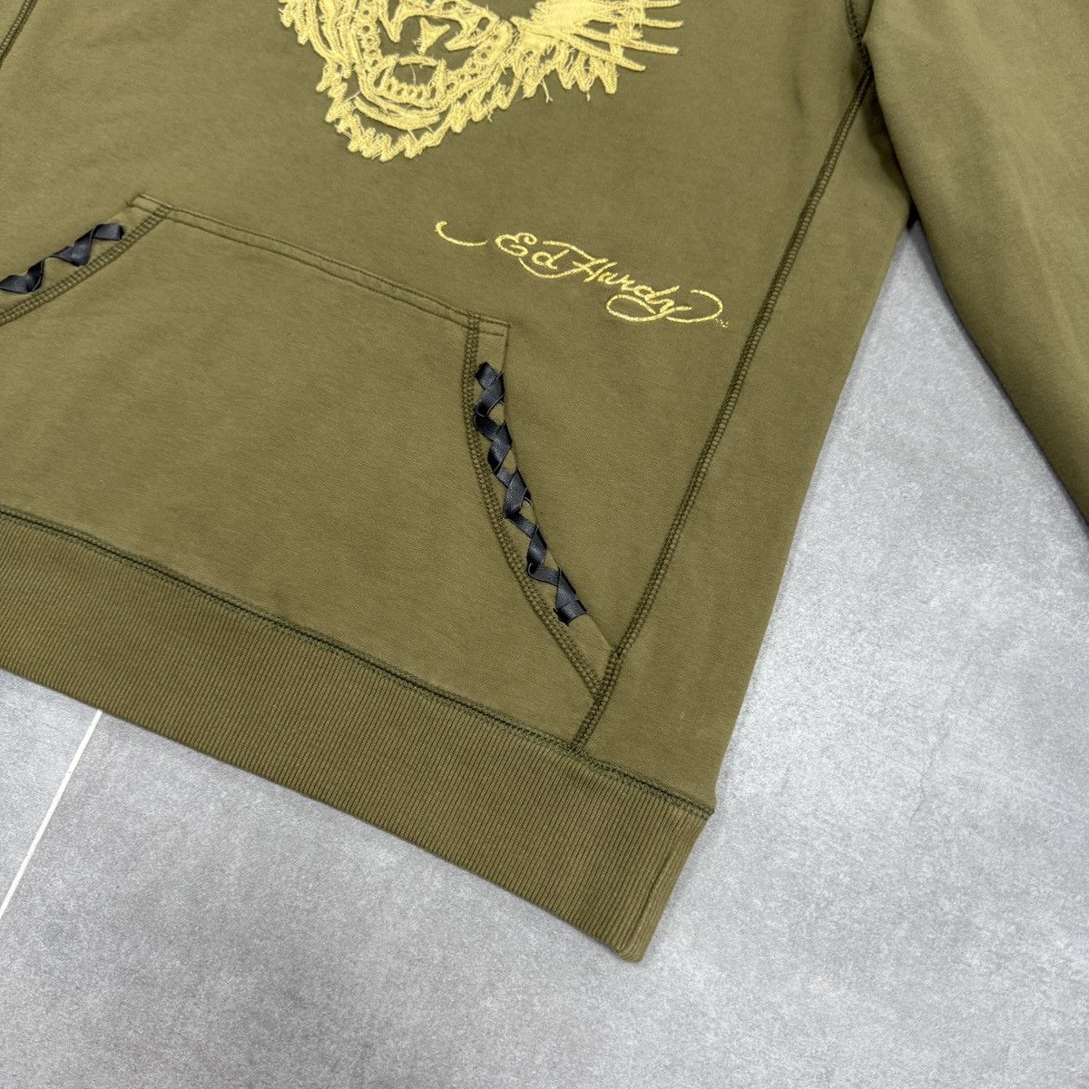 Christian Audigier × Ed Hardy Ed Hardy by Christian Audigier Embroidered Tiger Y2K Hoodie Size US M / EU 48-50 / 2 - 7 Thumbnail