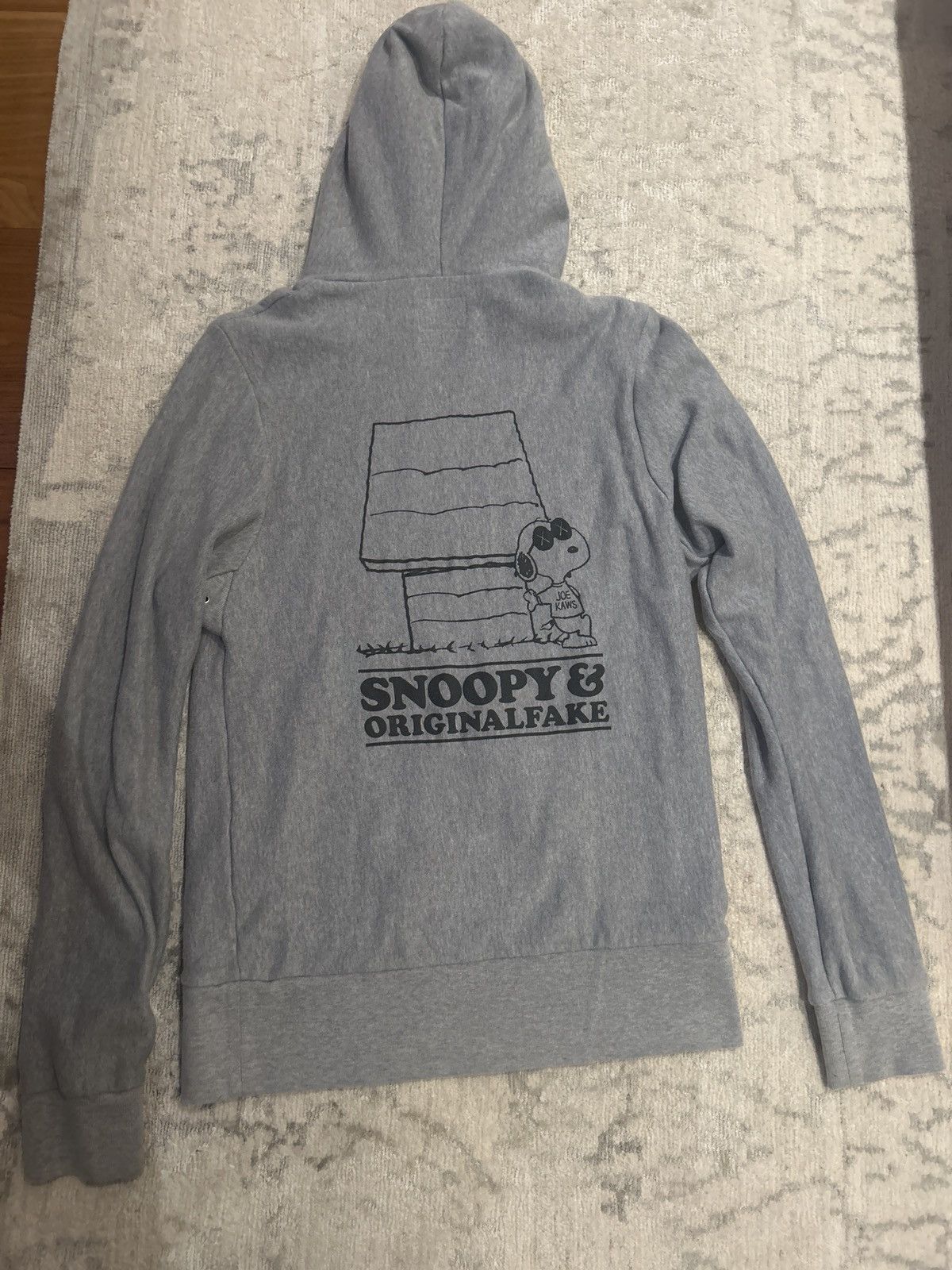 Original Fake Original fake Hoodie x Kaws Size US M / EU 48-50 / 2 - 3 Thumbnail