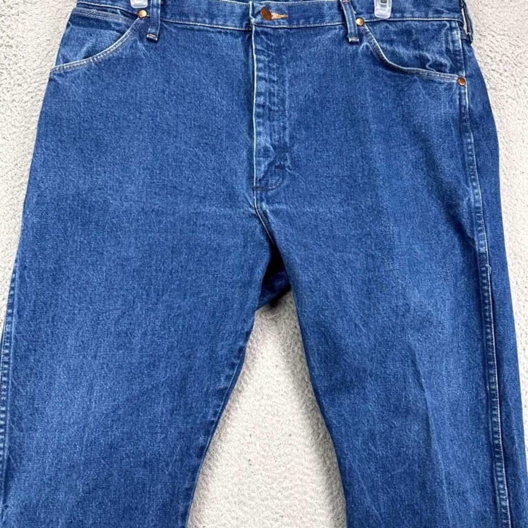 Wrangler Wrangler Jeans Mens 40X30 Blue Straight Leg Denim Pants 5 Pocket Casual Adult Size US 40 / EU 56 - 3 Thumbnail