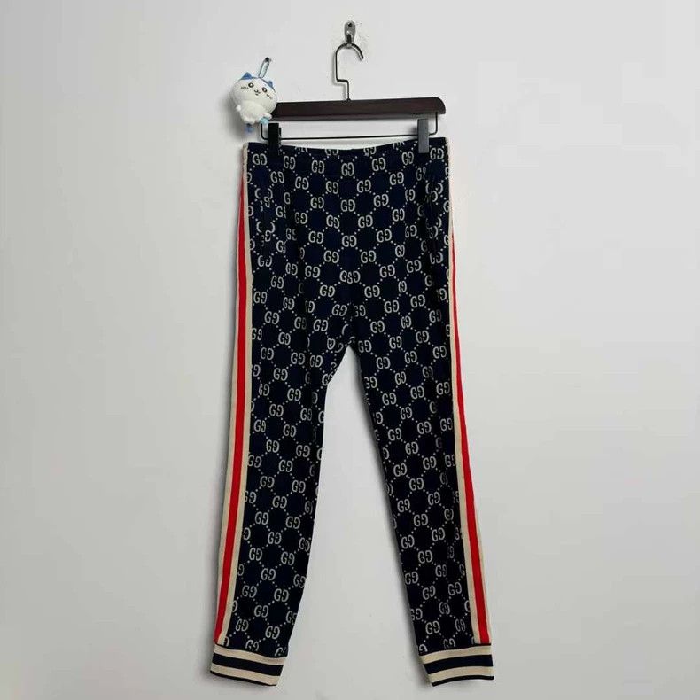Gucci Gucci Size L Red and blue old flower full-print trousers si Size US 30 / EU 46 - 1 Thumbnail