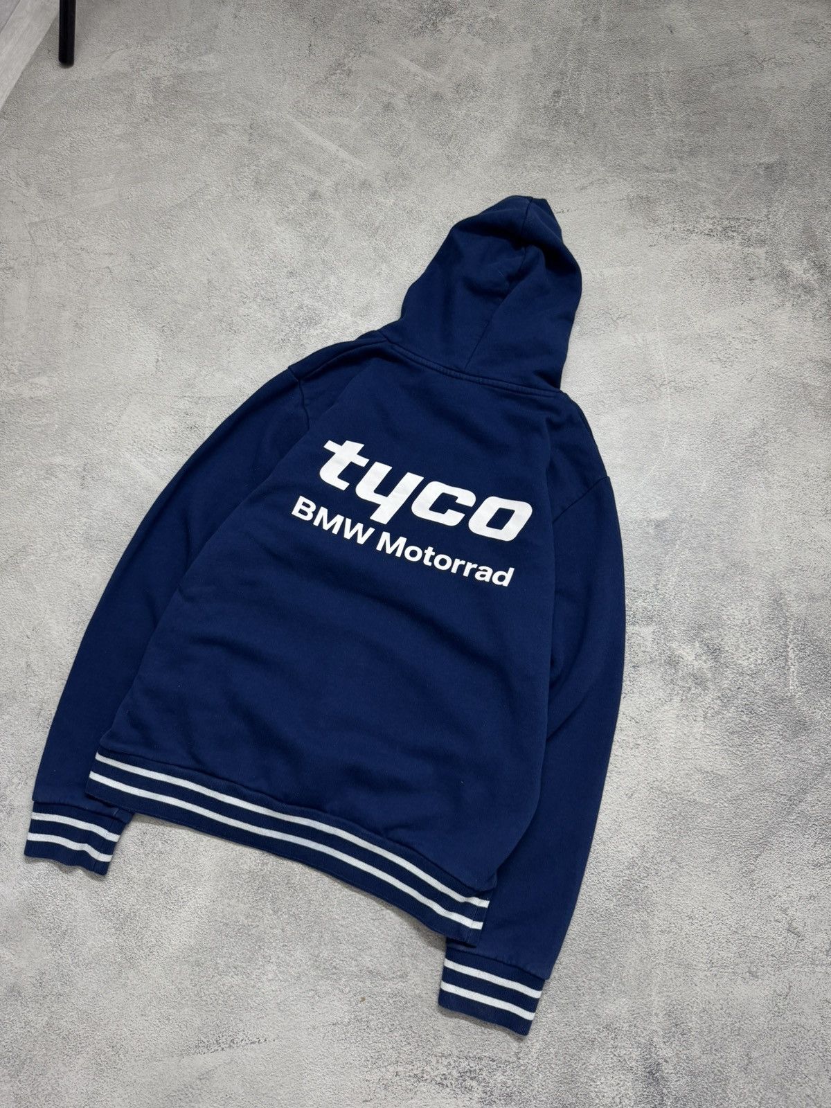 BMW Vintage Y2k BMW Motorrad Tyco Superbike Racing Hoodie Size US XL / EU 56 / 4 - 10 Thumbnail