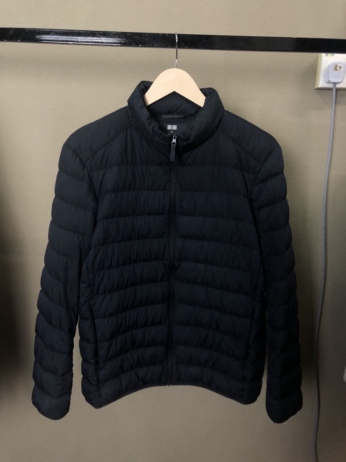 Uniqlo Uniqlo Puffer Light Jacket Size US M / EU 48-50 / 2 - 1 Thumbnail
