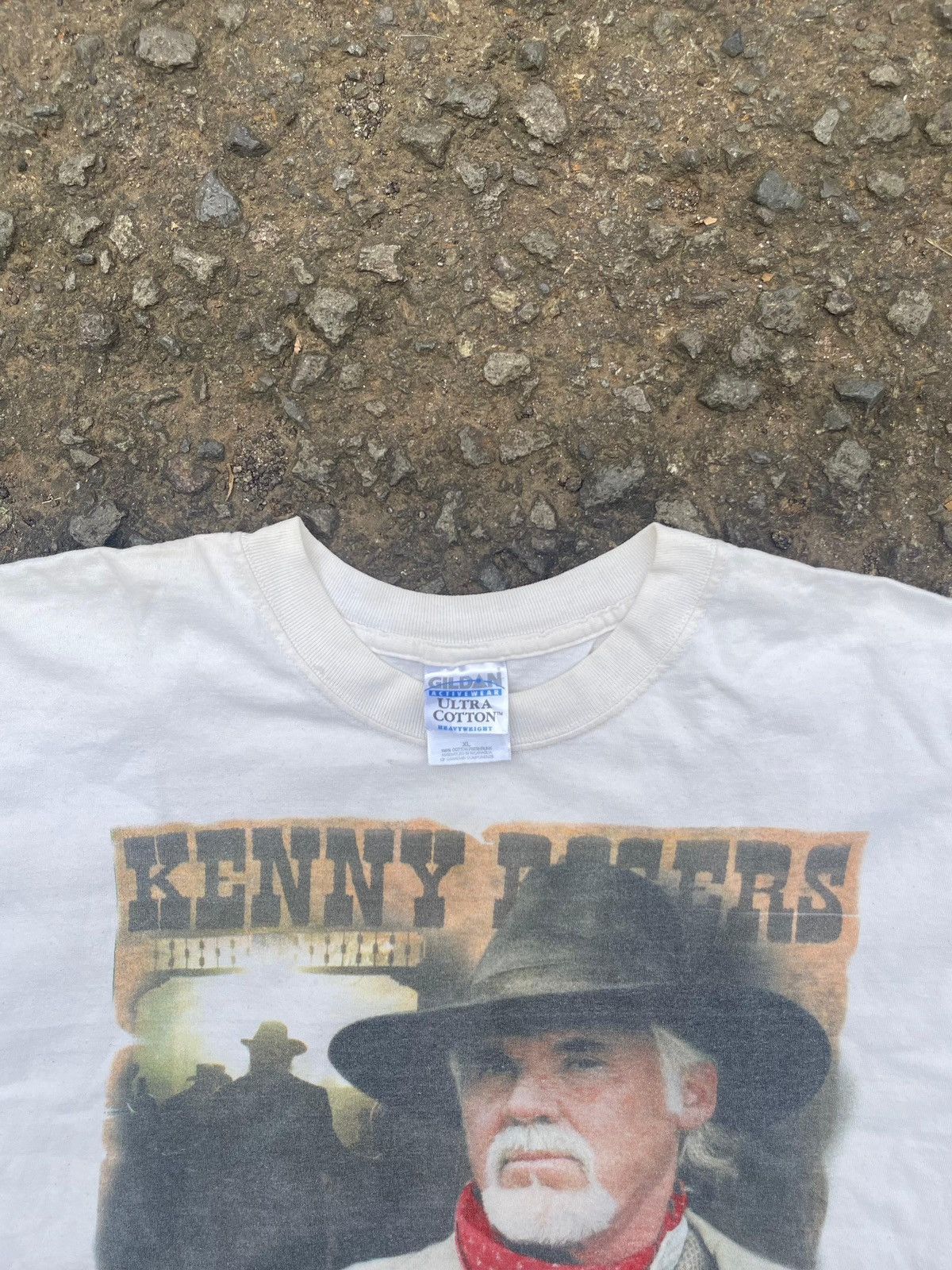 Gildan Kenny Rogers “The Gambler” Size US XL / EU 56 / 4 - 2 Thumbnail