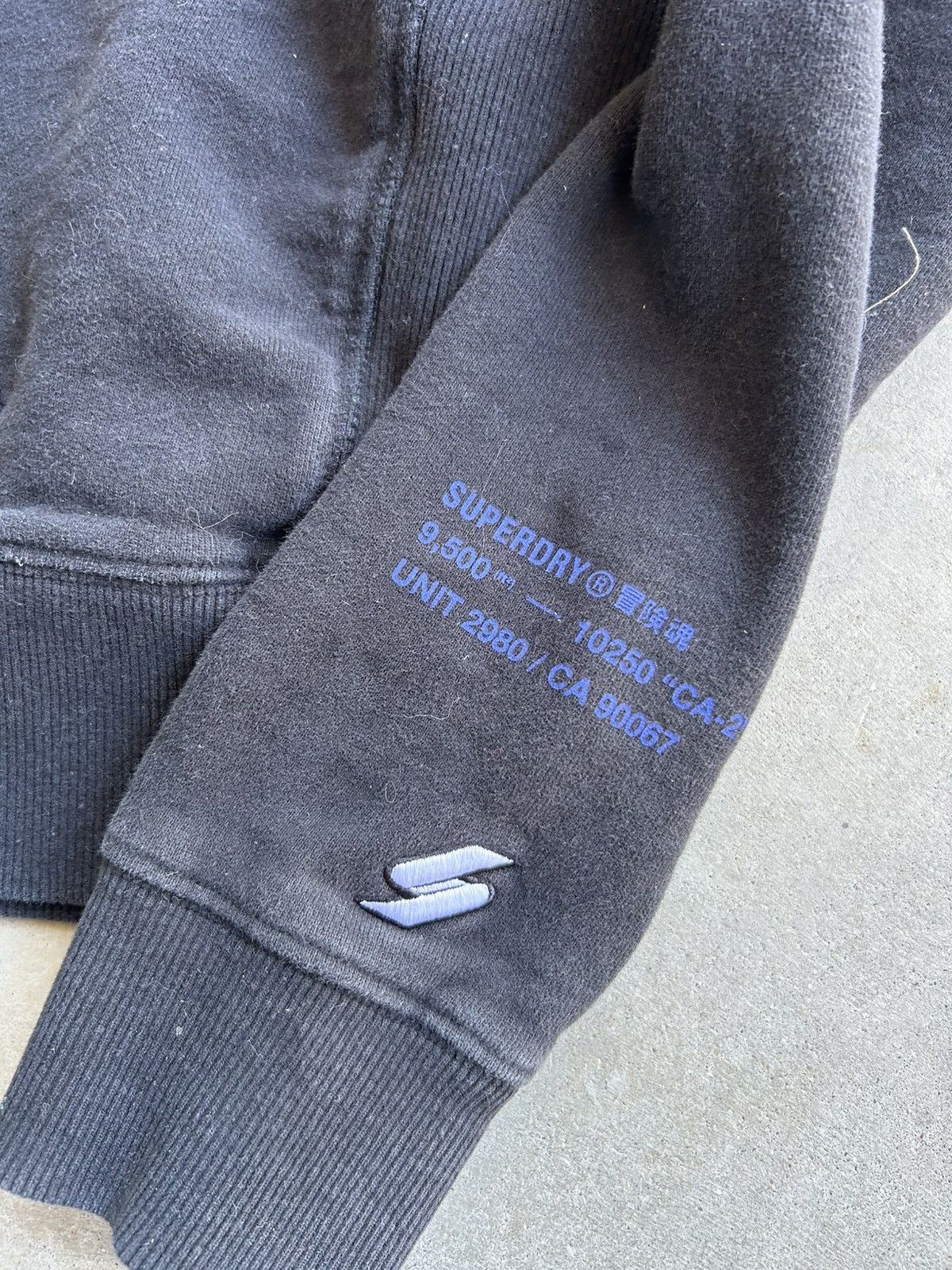 Japanese Brand × Superdry Super-dry Essentials Spell Out Hoodie Size M / US 6-8 / IT 42-44 - 3 Thumbnail