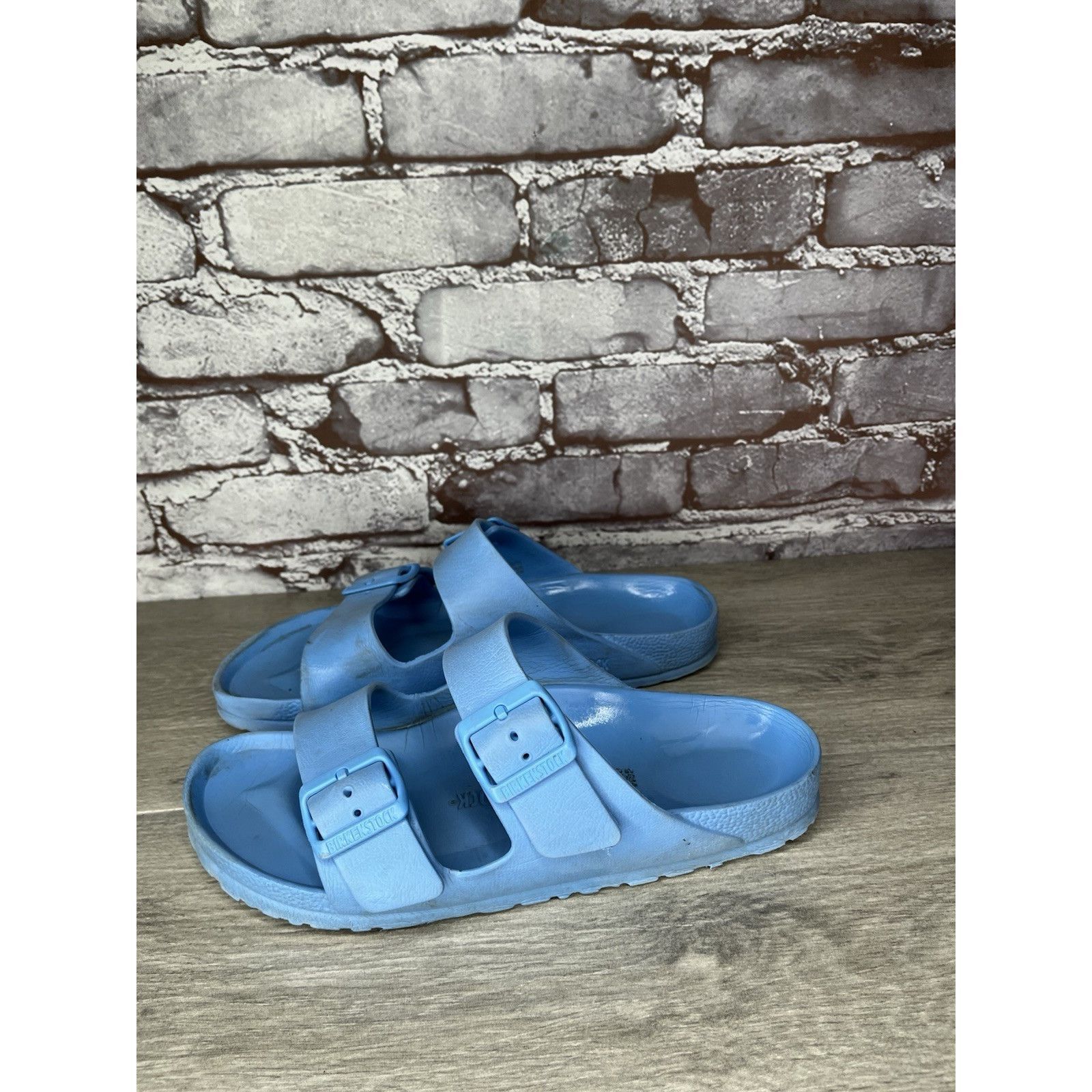 Birkenstock Birkenstock Arizona Essentials Baby Blue Lightweight Sandals Size US 7.5 / IT 37.5 - 14 Thumbnail