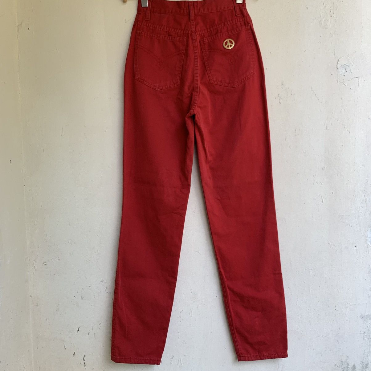 Moschino Vintage Moschino Jeans Womens Red Size 26" / US 2 / IT 38 - 2 Thumbnail