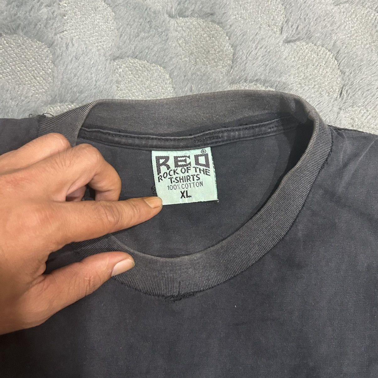 Band Tees Vintage Oasis Wander Wall Rock Band Tees Size US XS / EU 42 / 0 - 12 Thumbnail