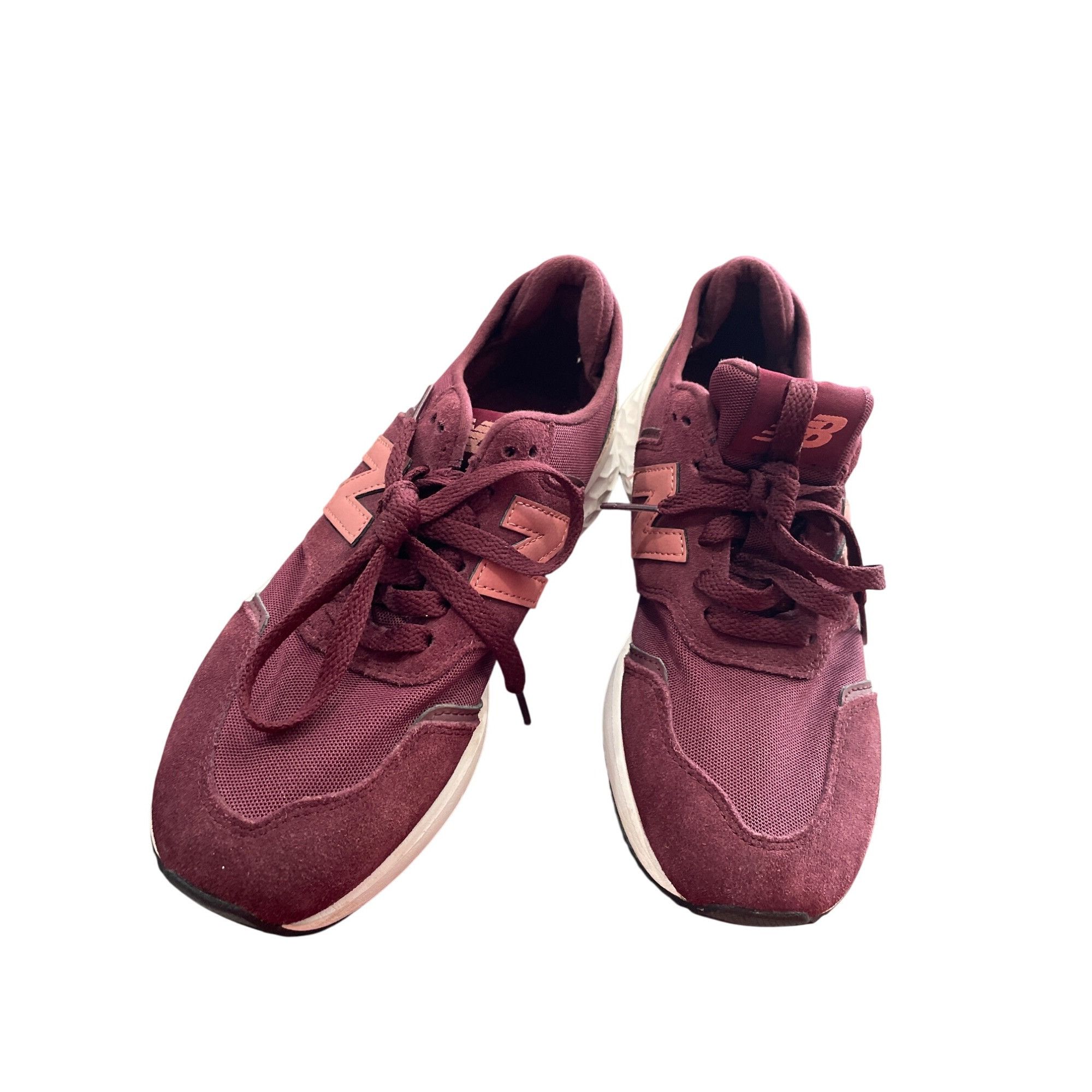 New Balance New Balance Fresh Foam Womens Red Sneakers shoes size 5 SKU Size US 5 / IT 35 - 11 Thumbnail