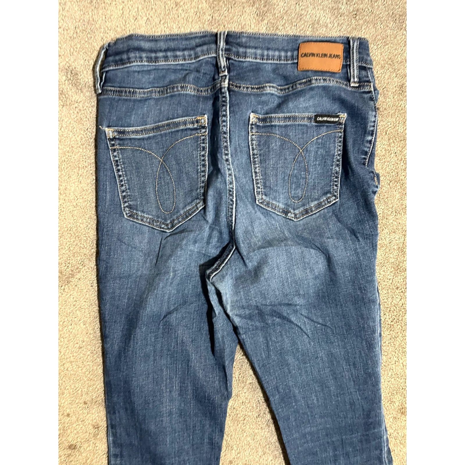 Calvin Klein **Calvin Klein Womens Dark Wash 10/30 Skinny Jeans** User: **Calvin Klein Women's Dark Wash 10/30 Skinny Jeans** Size 32" / US 10 / IT 46 - 2 Thumbnail