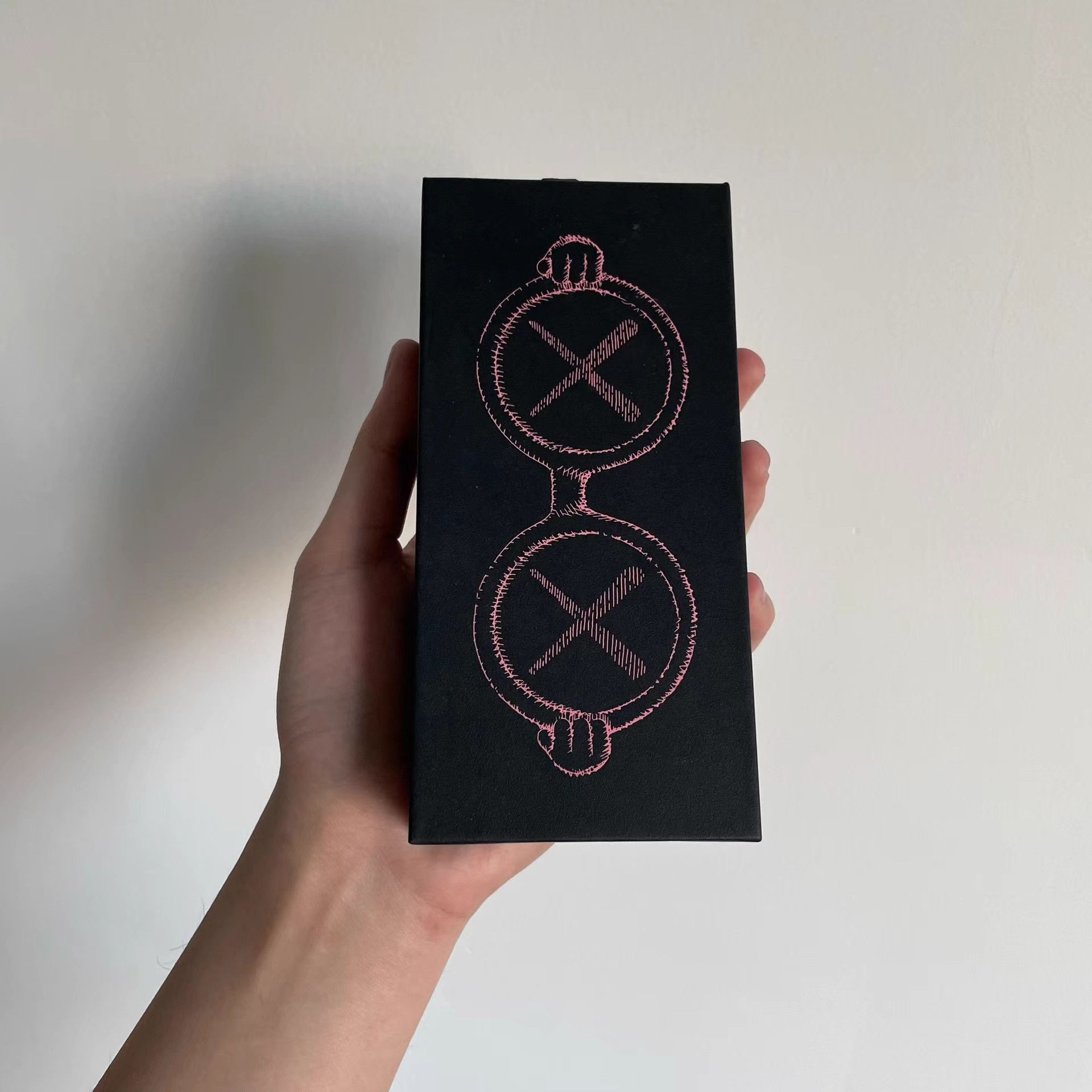 Kaws Kaws x Son+Daughters Limited Edition Glasses Size ONE SIZE - 5 Thumbnail