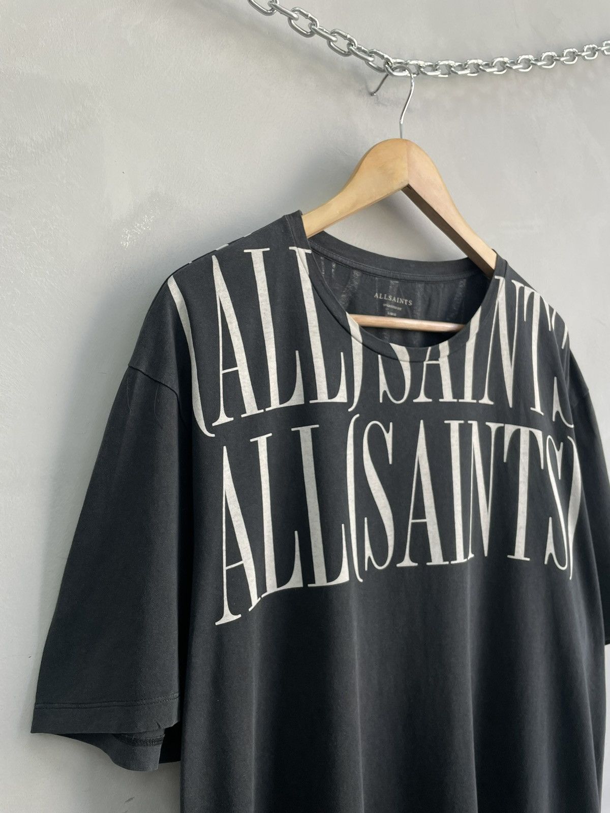 Allsaints All saints Over print y2k monogram t shirt Size US L / EU 52-54 / 3 - 4 Thumbnail