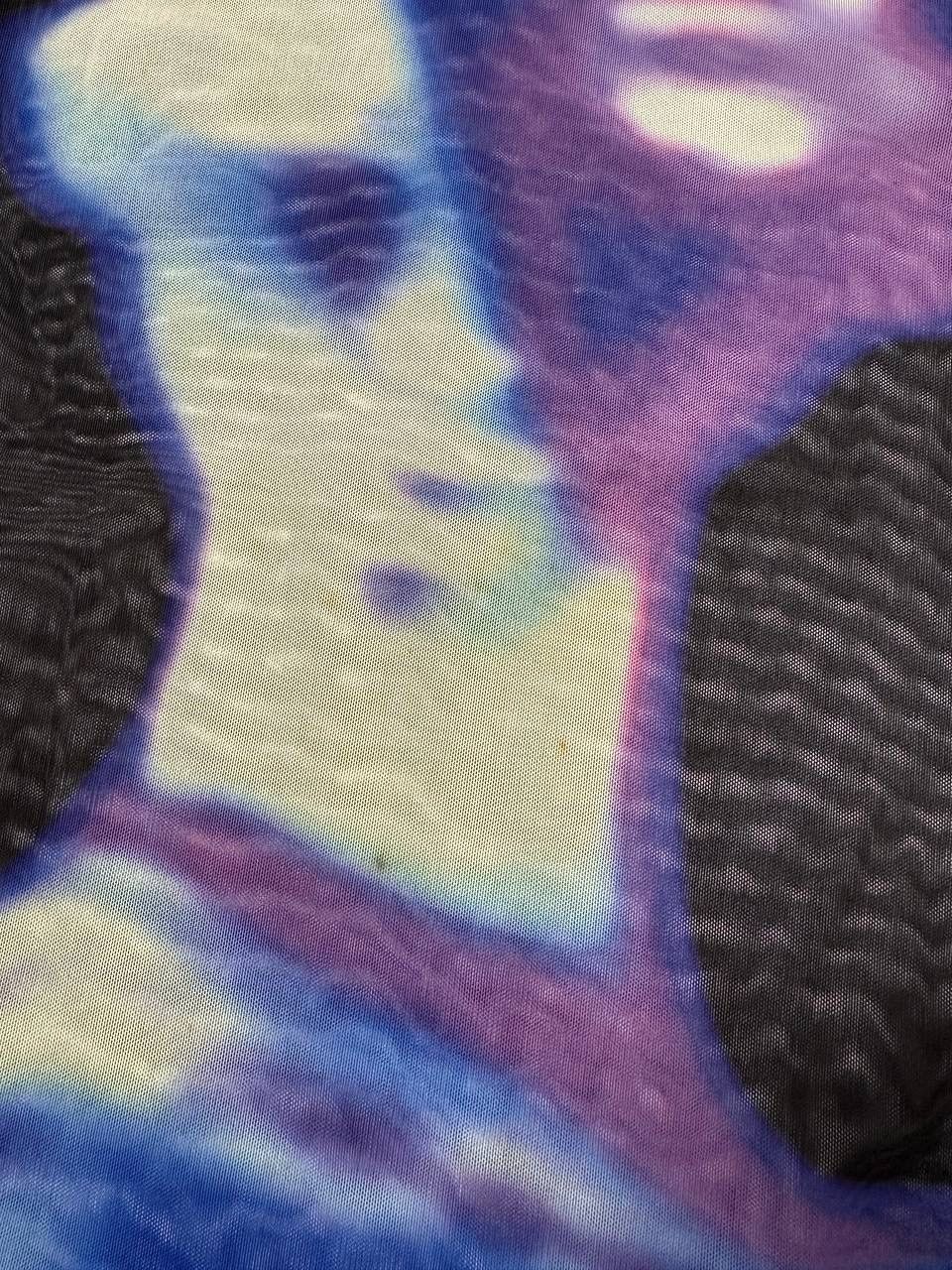 20471120 🔥Crazy Energy Mesh Top Rave Y2K Size M / US 6-8 / IT 42-44 - 4 Thumbnail