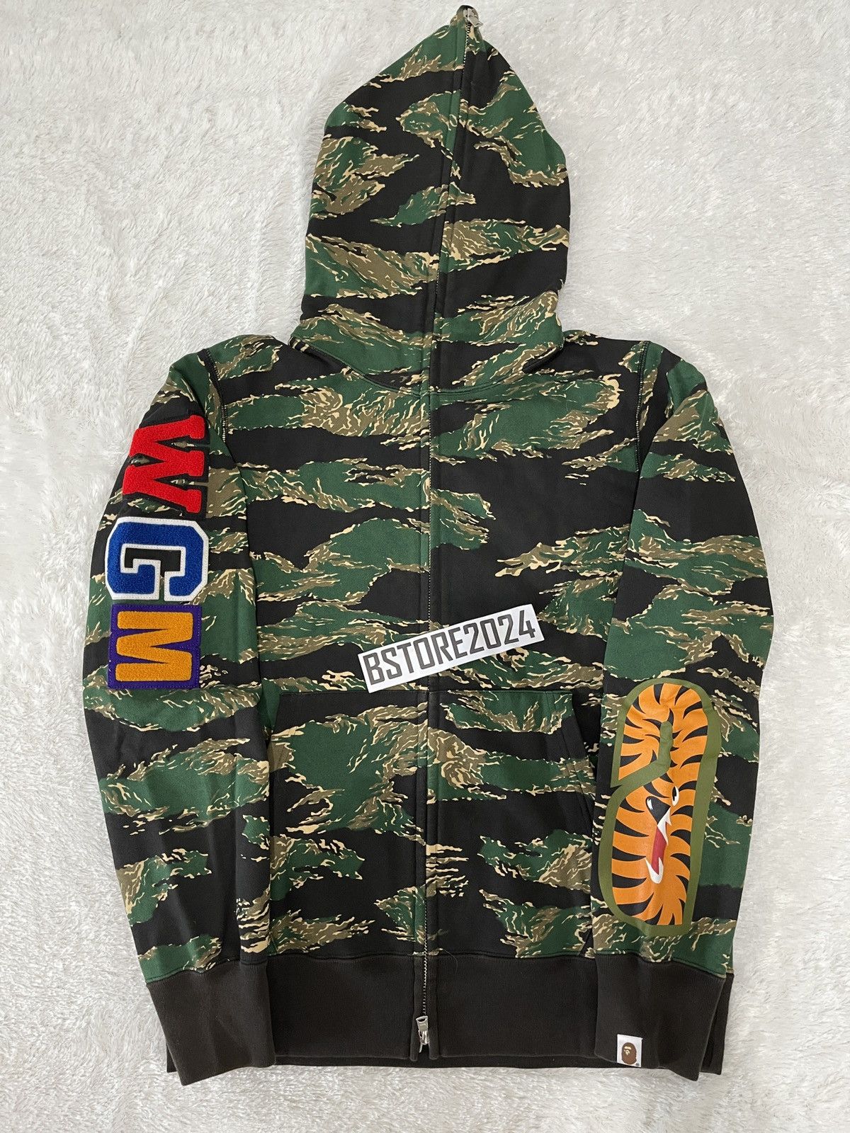 Bape Fullziphoodie BAPE shark tiger camo Embroidery Size US M / EU 48-50 / 2 - 3 Thumbnail