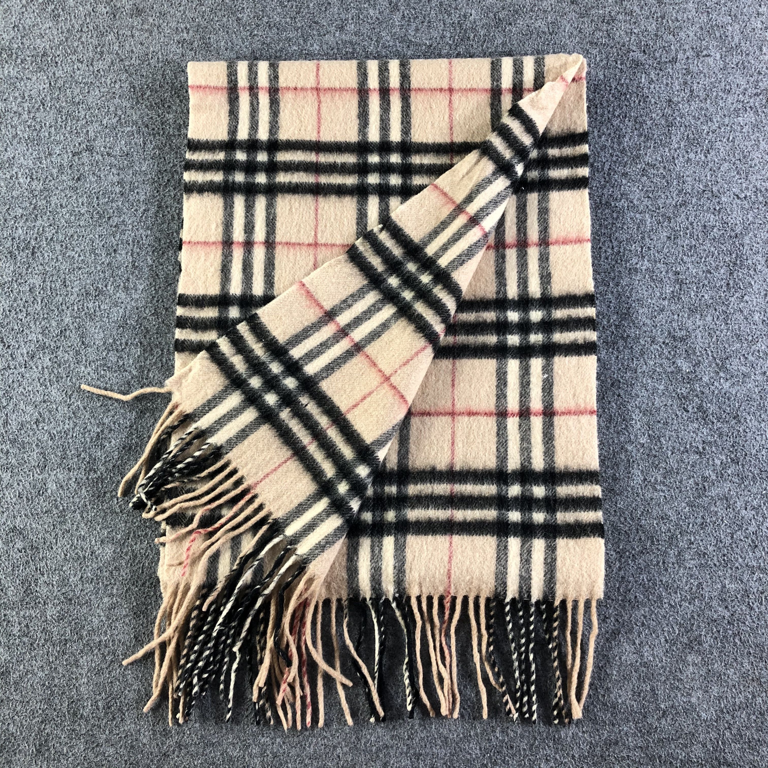 Burberry Burberry Scarf / Muffler / Neckwear Size ONE SIZE - 5 Thumbnail