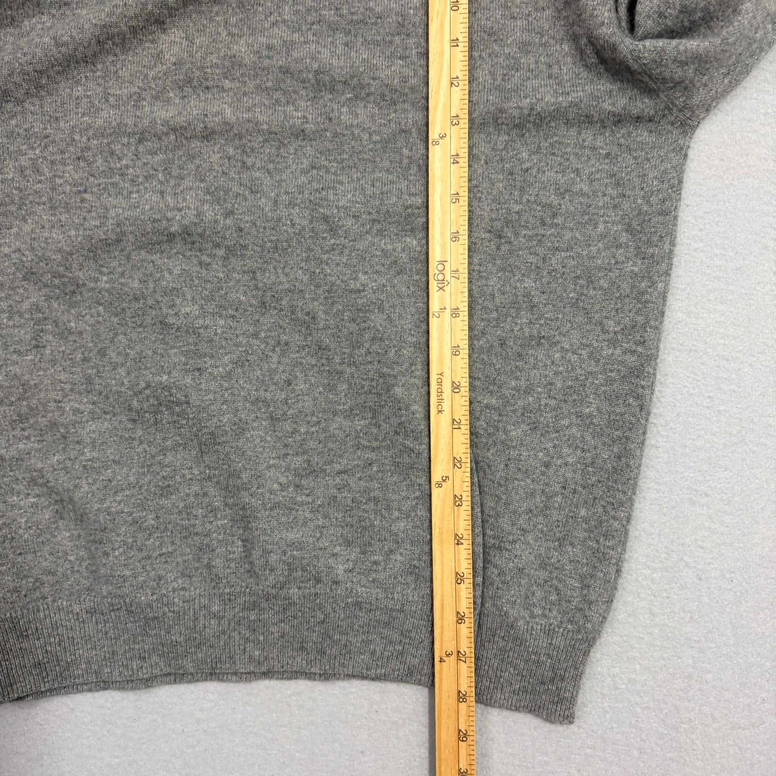 Joseph & Lyman Joseph & Lyman 100% Cashmere V-Neck Sweater Extra Large Size US XL / EU 56 / 4 - 9 Thumbnail