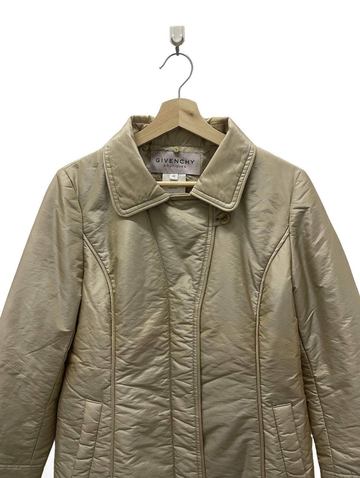 Givenchy Givenchy Boutiques Puffer Buttons Jacket Size S / US 4 / IT 40 - 2 Thumbnail