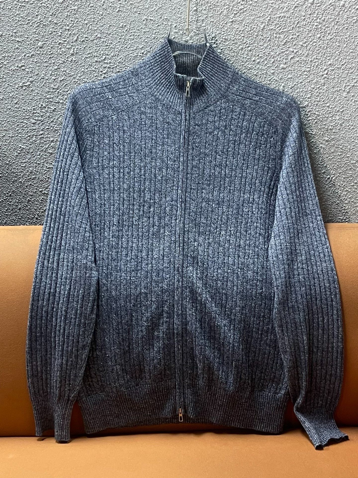 Loro Piana Loro Piana Men's Gray Cashmere Sweater Size US M / EU 48-50 / 2 - 1 Thumbnail