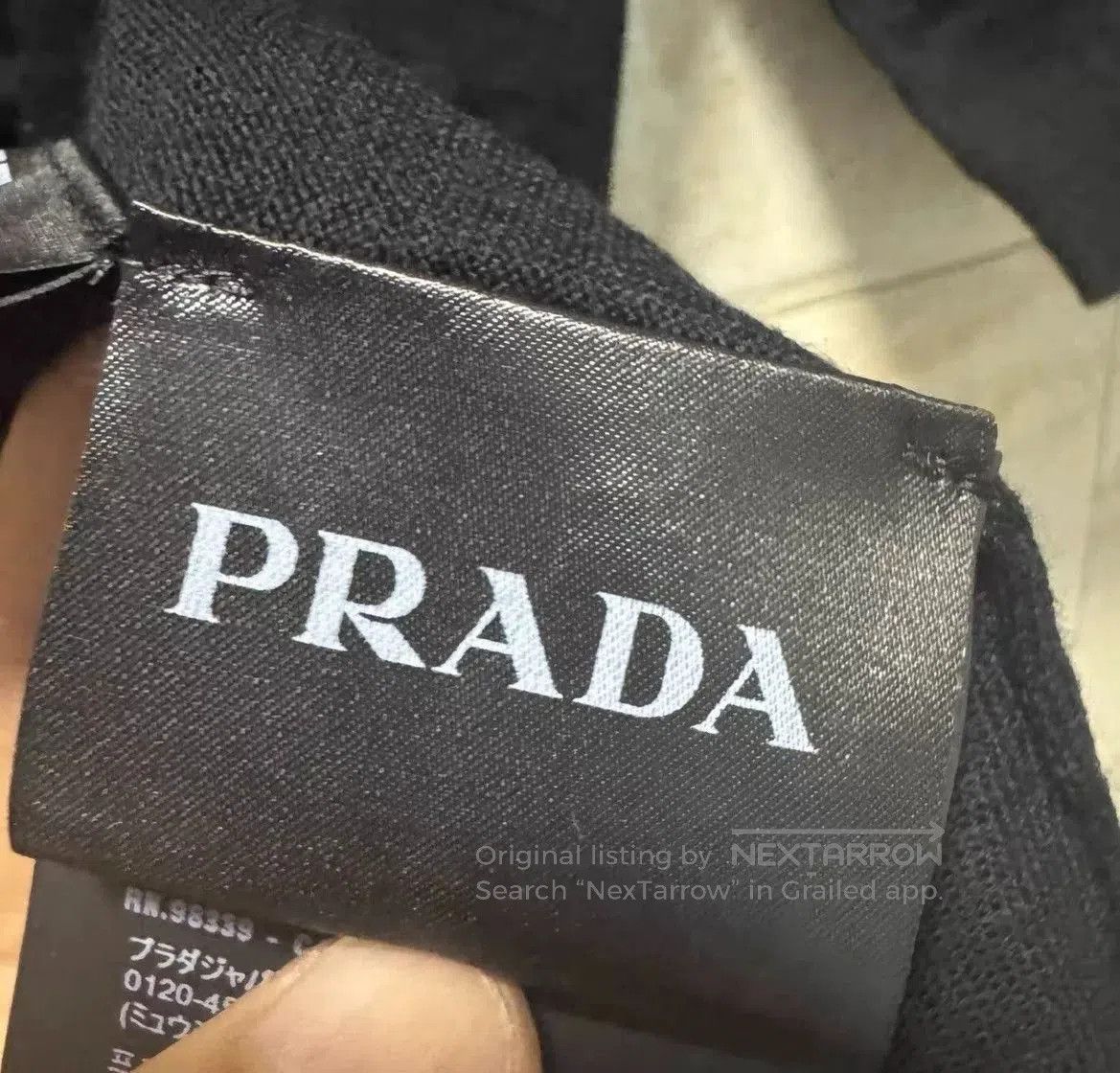 Prada Prada 2024 Solid Crew Neck Knit Top. Size US M / EU 48-50 / 2 - 6 Thumbnail