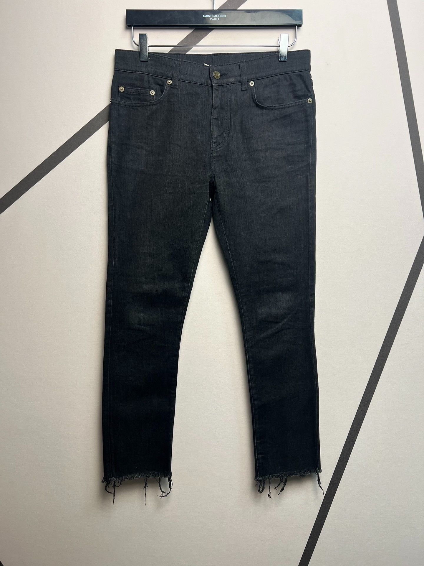 Saint Laurent Paris Saint laurent Fringed raw-trimmed black cropped jeans 2501 Size US 30 / EU 46 - 1 Thumbnail