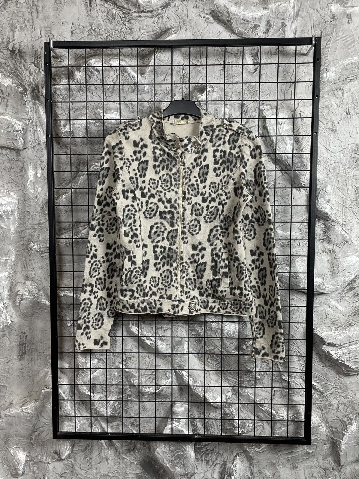 If Six Was Nine Y2K Vintage Leopard Jacket Roberto Cavalli LGB Japanese Vibe Size US S / EU 44-46 / 1 - 1 Thumbnail