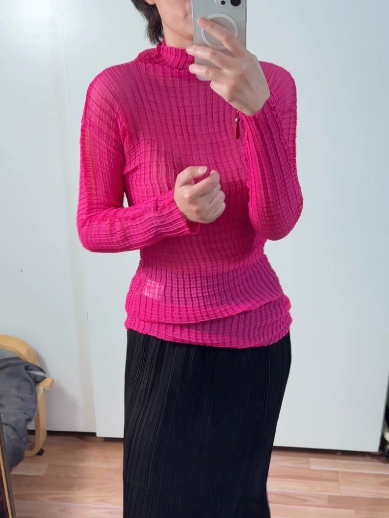 Issey Miyake issey miyake Rose red high collar and long sleeves Size M / US 6-8 / IT 42-44 - 7 Thumbnail