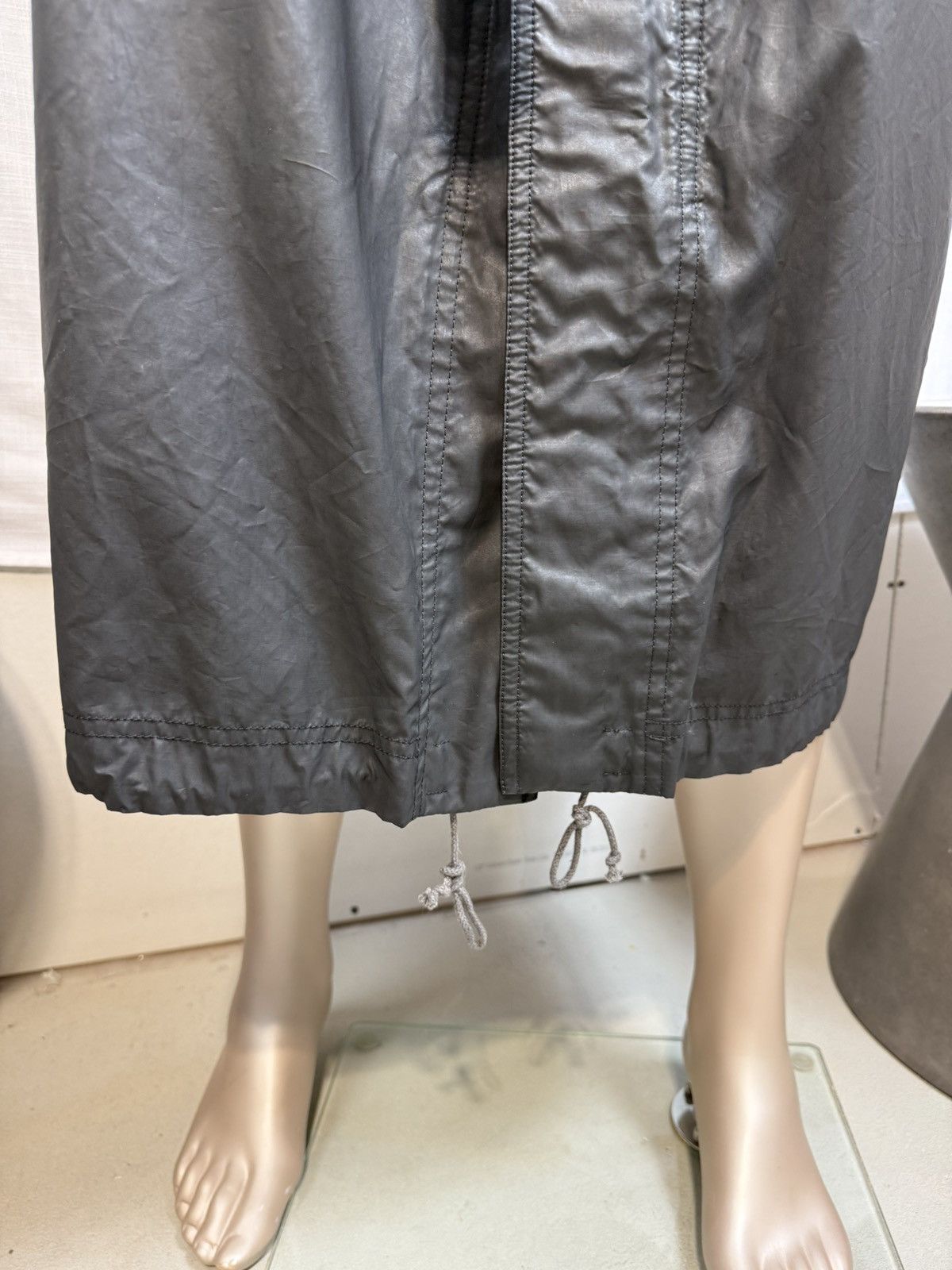 Haider Ackermann LAST DROP Waxed Black Cupro Blend Grey Belt Oversized Parka Size US M / EU 48-50 / 2 - 9 Thumbnail