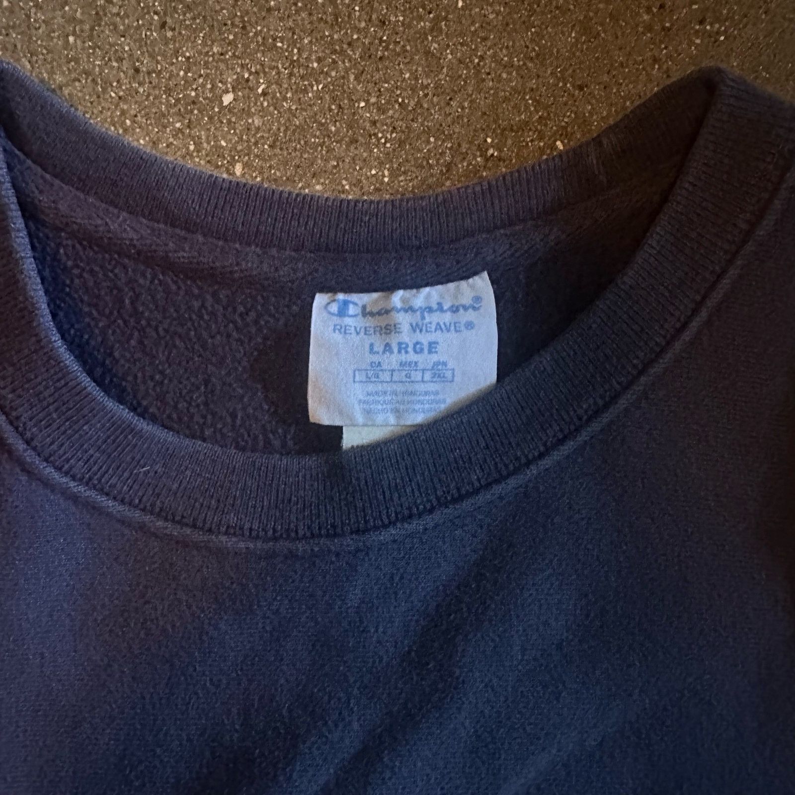 Champion champion embroidered patch reverse weave crew neck sweater Size US M / EU 48-50 / 2 - 3 Thumbnail