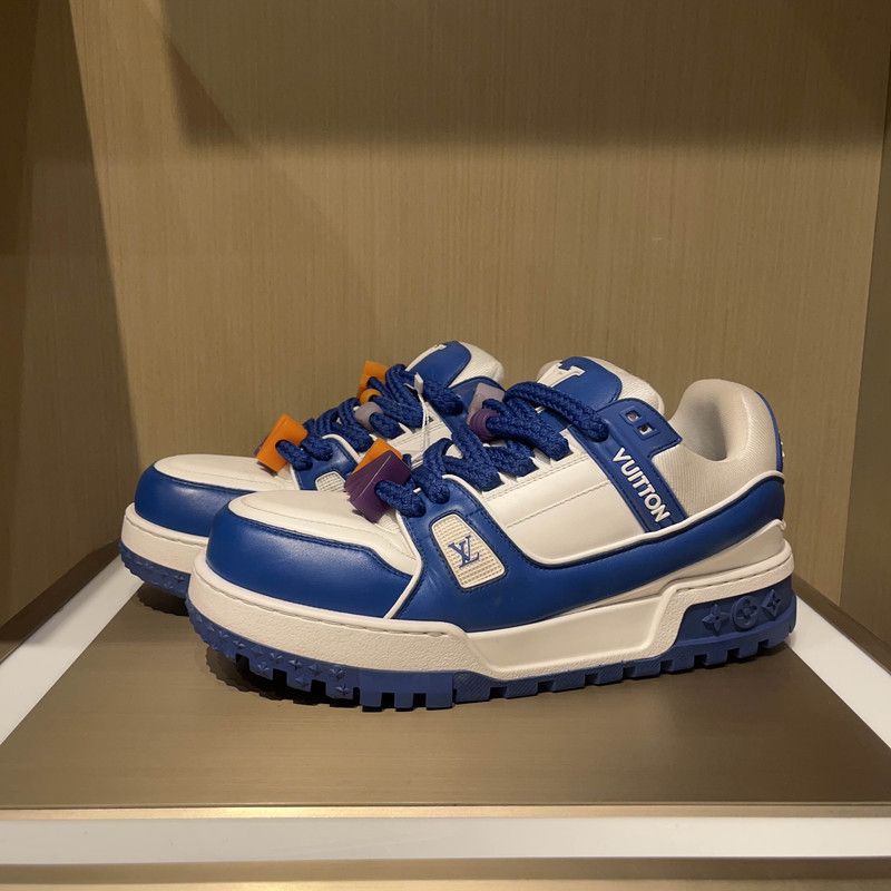 Louis Vuitton Louis Vuitton Trainer Maxi Leather Sneakers for Men 0079 Size US 9.5 / EU 42-43 - 1 Thumbnail