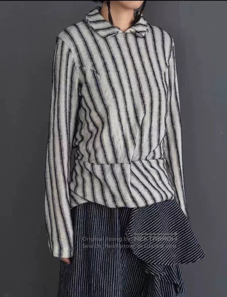 Comme des Garcons Comme des Garcons one-size-fits-all Striped Woolen Sweater Size XS / US 0-2 / IT 36-38 - 4 Thumbnail