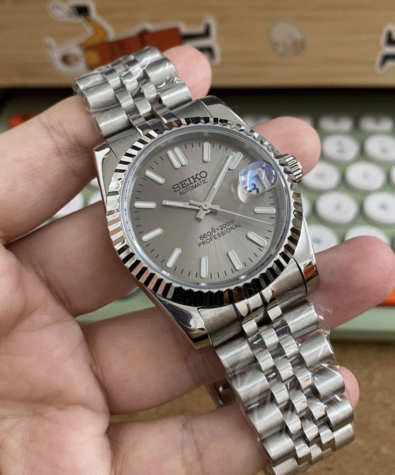 Japanese Brand Seiko Mod Datejust Silver Dial Steel Jubilee Watch 36mm Size ONE SIZE - 2 Thumbnail