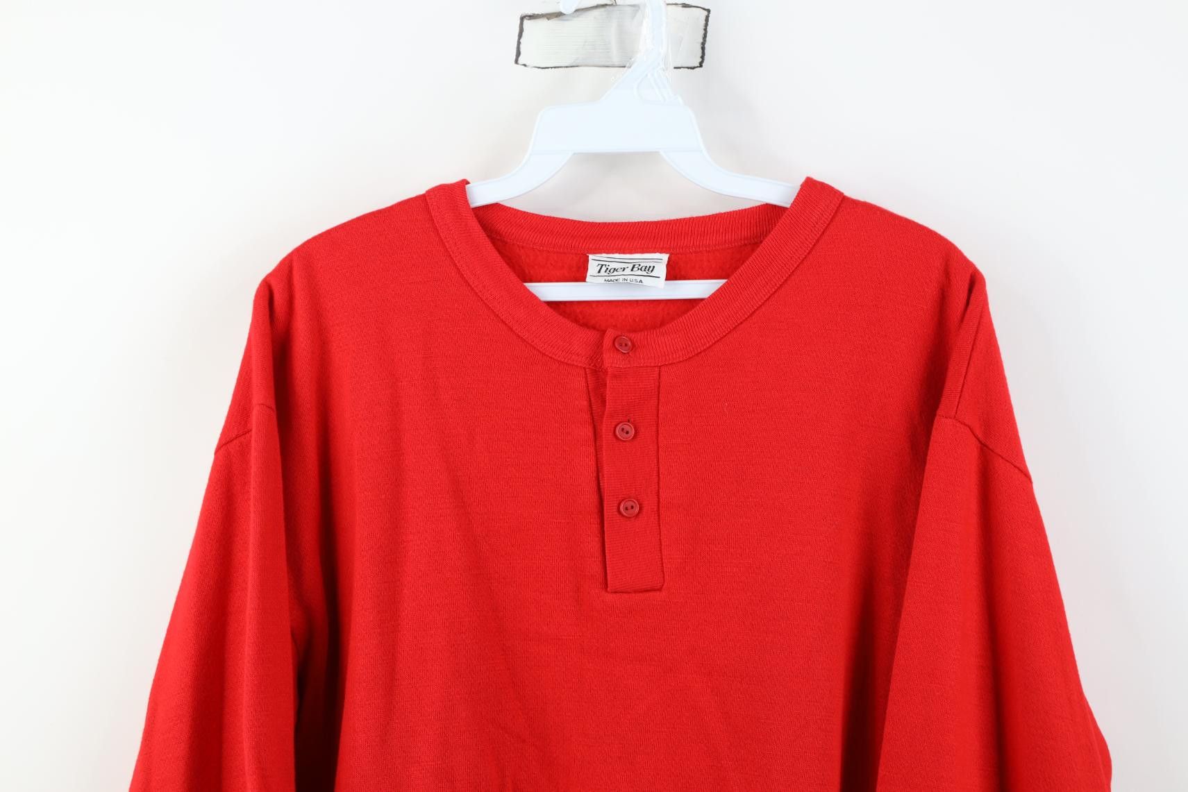 Vintage Vintage 80s 90s Streetwear Faded Henley Sweatshirt Red USA Size US S / EU 44-46 / 1 - 2 Thumbnail