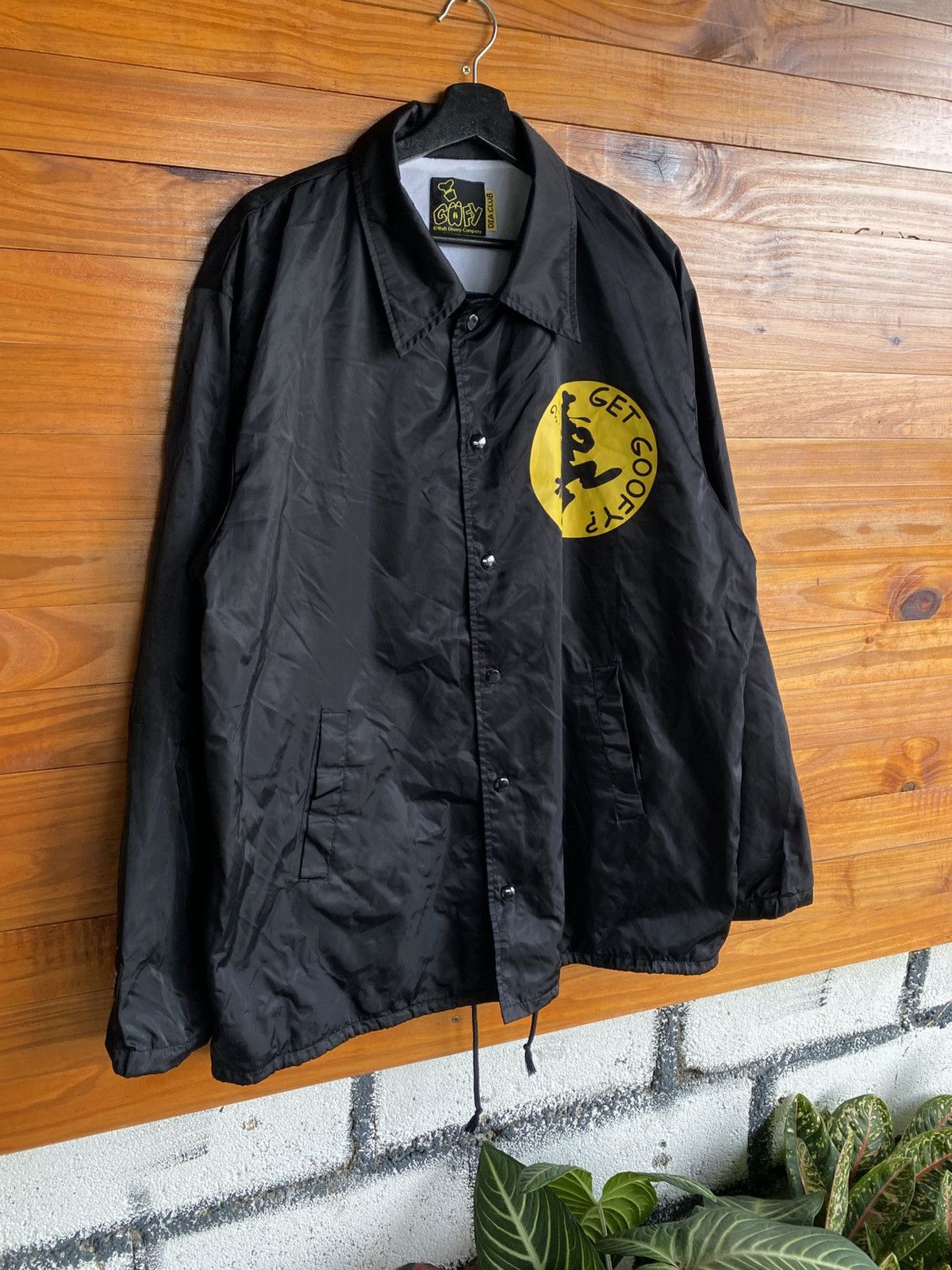 Disney Vintage Disney Goofy Coaches Jacket – 90s Black Nylon Size US L / EU 52-54 / 3 - 5 Thumbnail