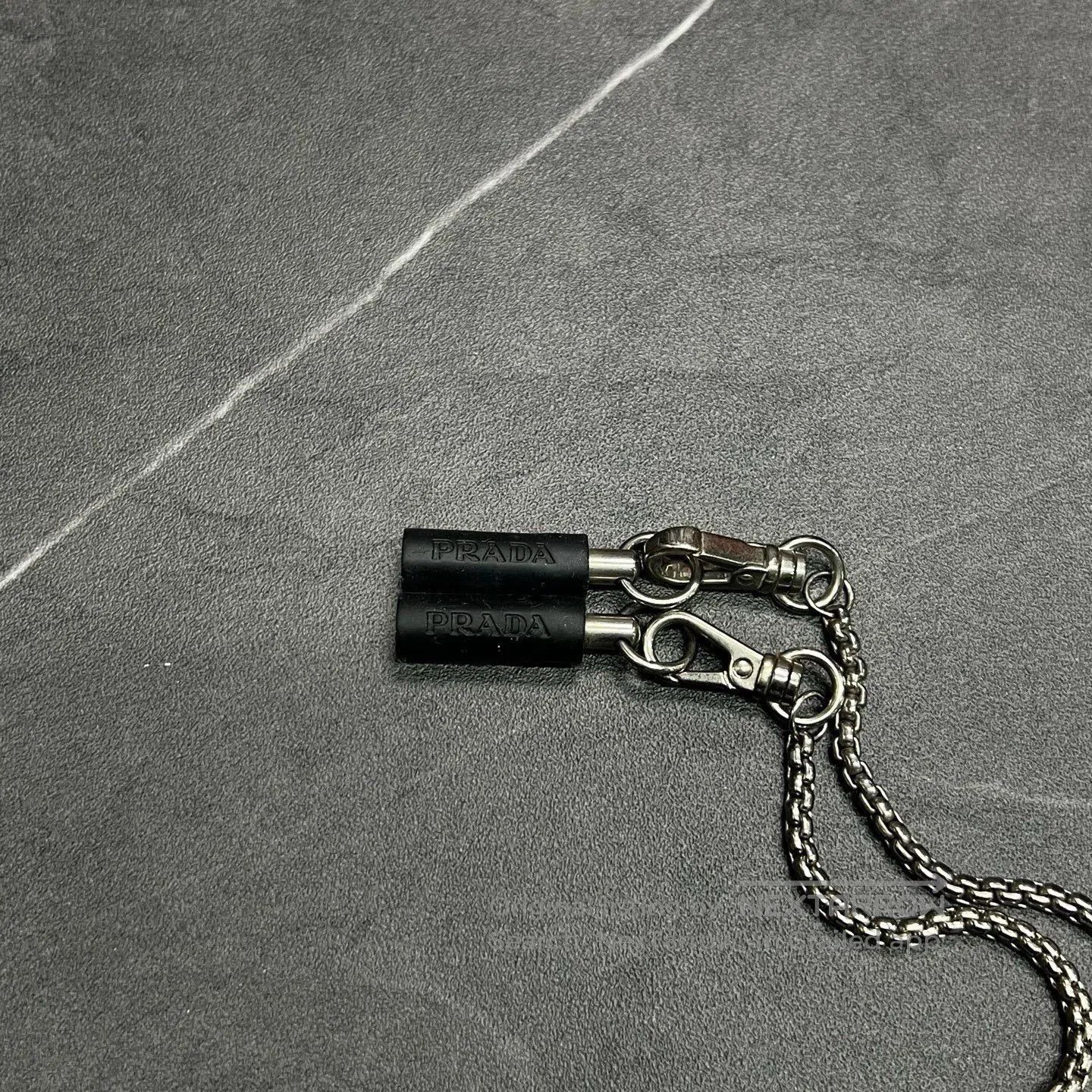 Prada Prada Metal Triangle Logo Headphone Chain. Size ONE SIZE - 4 Thumbnail