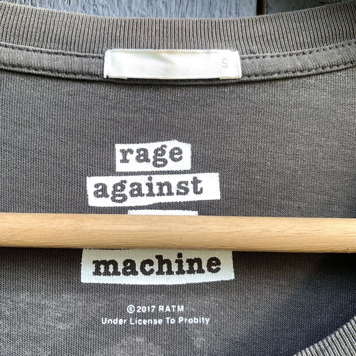 Band Tees Thrashed Faded Rage Against The Machine Band Tee Size US S / EU 44-46 / 1 - 5 Thumbnail
