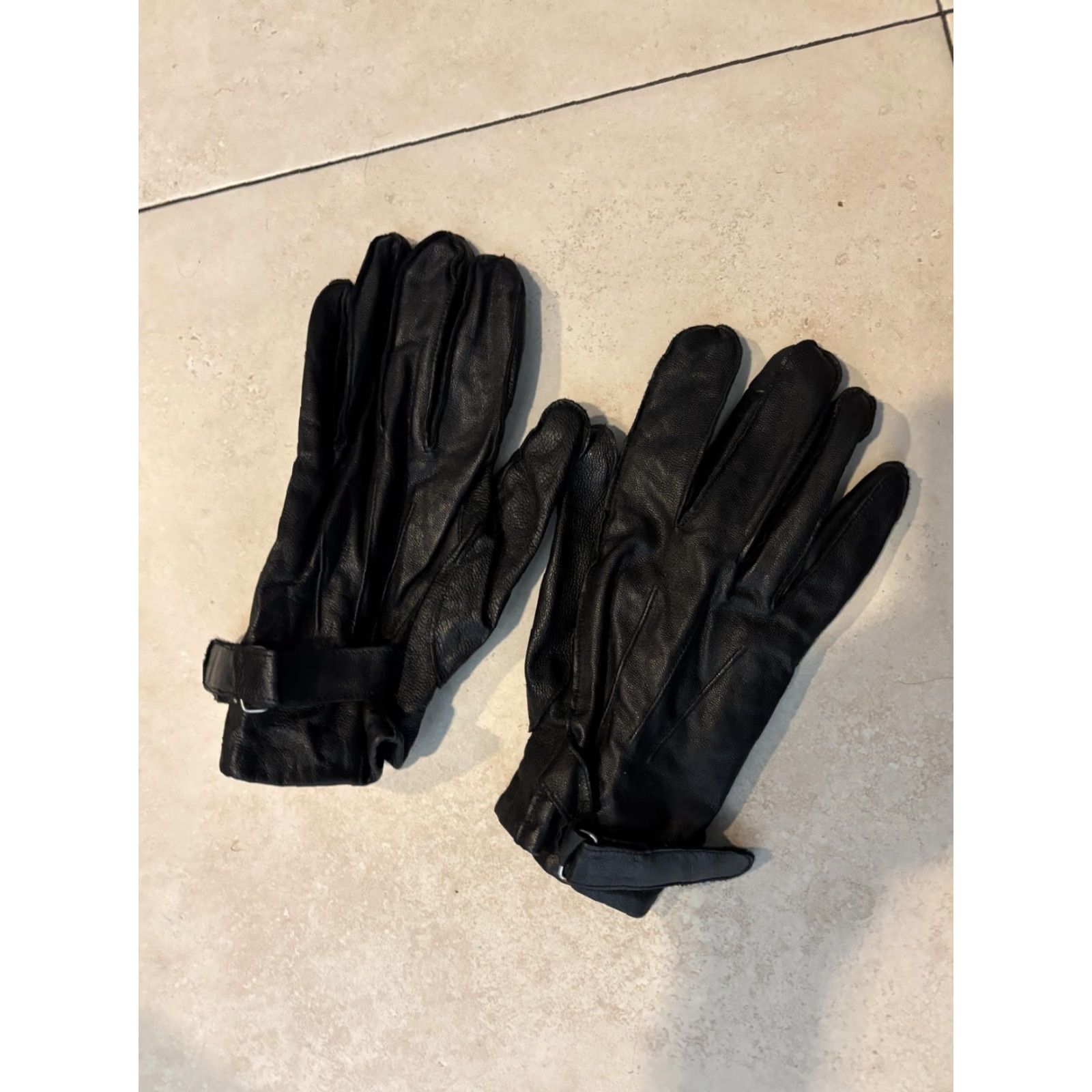 Vintage VINTAGE Wilsons Leather Jacket Womens 1X Black M. Julian Thinsulate Gloves Bomber 90s Mens Big & Tall Jacket Gloves Black 1X Size XL / US 12-14 / IT 48-50 - 6 Thumbnail