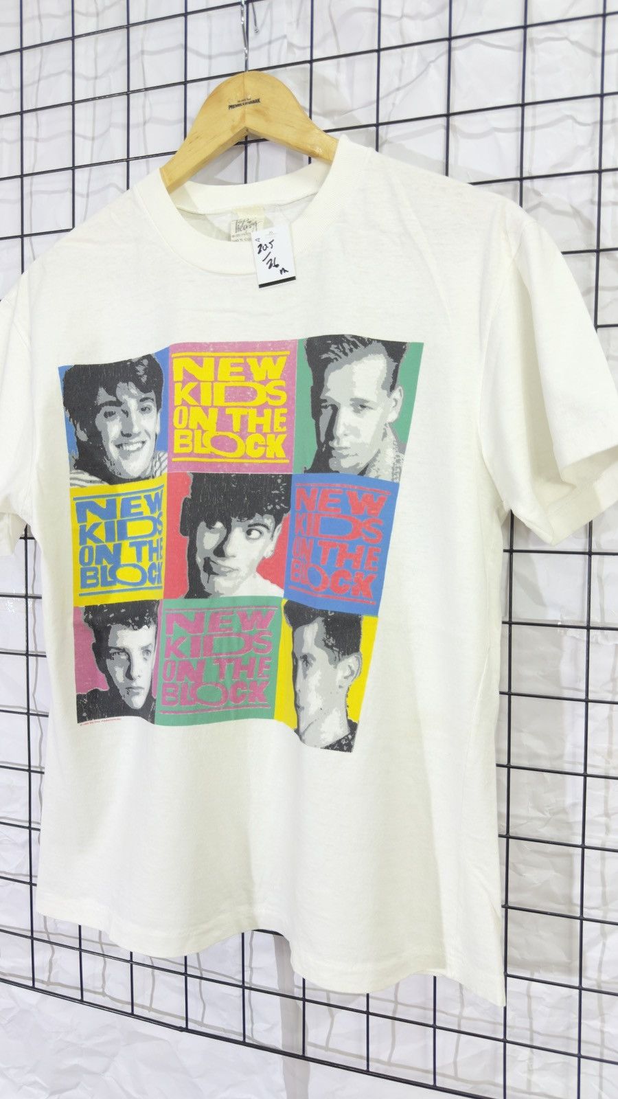 Band Tees Vintage 1989 new kids on the block tee shirt Size US M / EU 48-50 / 2 - 3 Thumbnail
