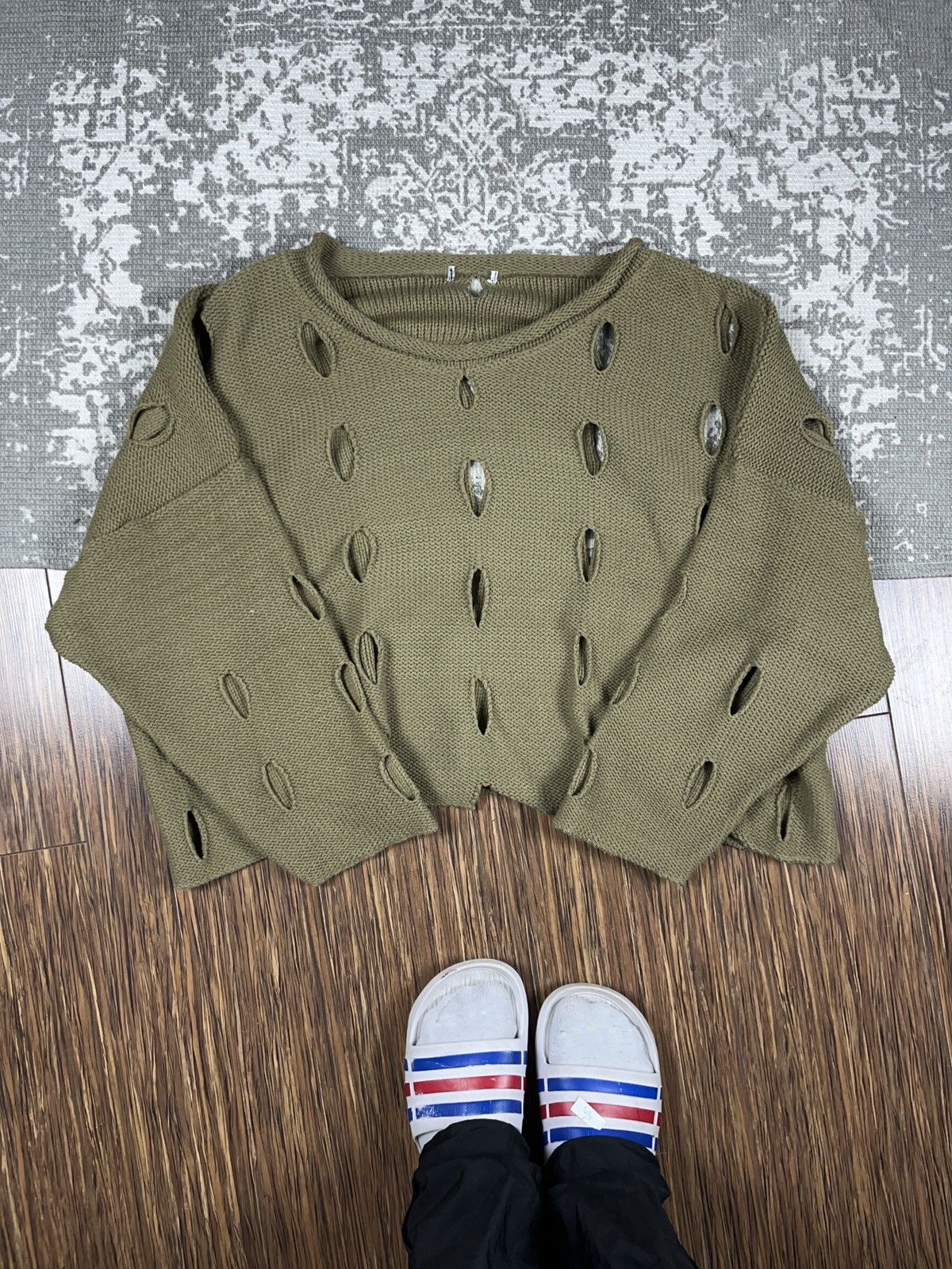 Japanese Brand × Vintage ➕ vintage avant garde cropped rips sweater Japanese style Size US L / EU 52-54 / 3 - 2 Thumbnail