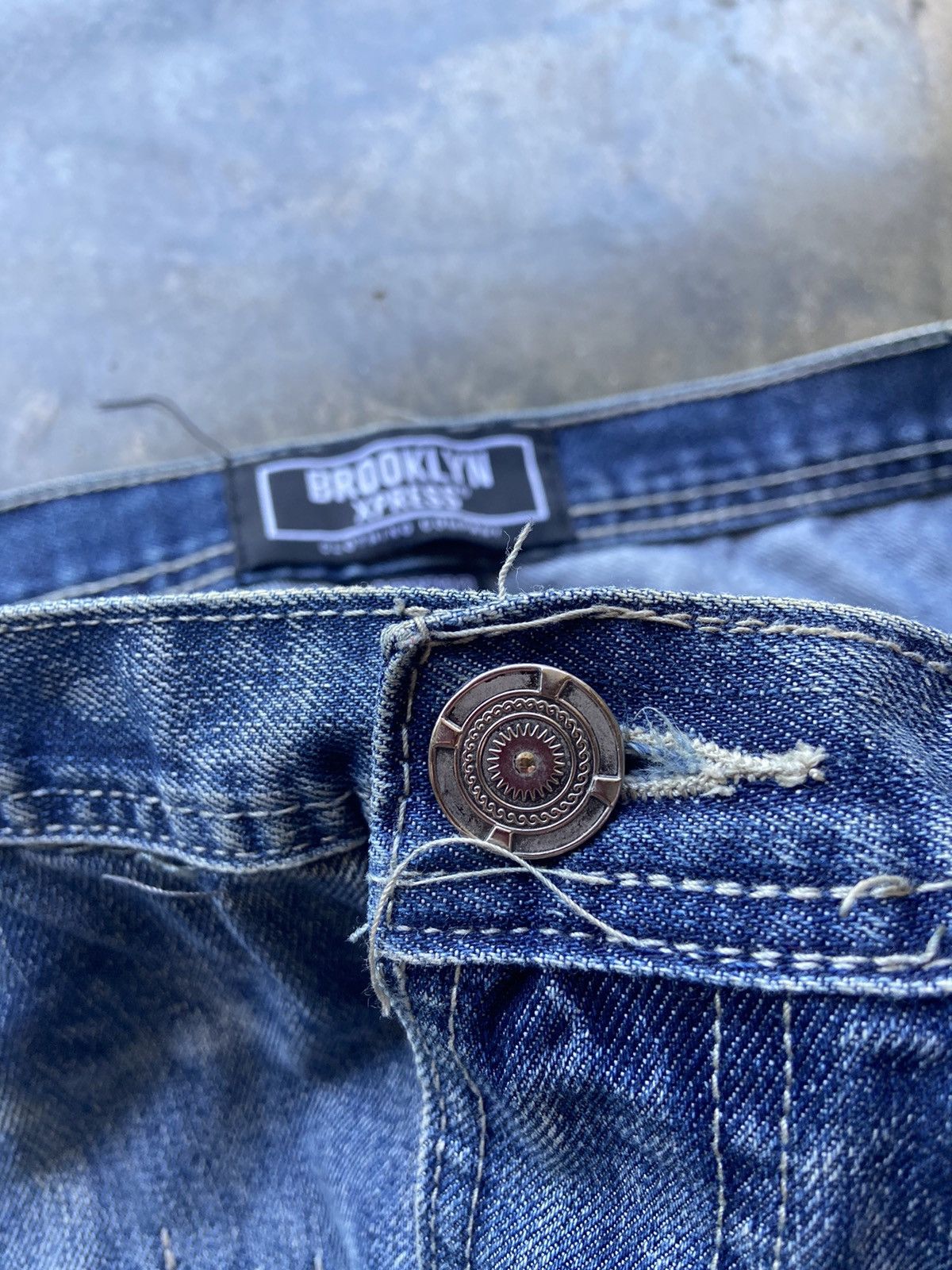 Brooklyn Xpress Crazy Vintage Baggy Y2K Affliction Distressed Blue Jeans USA Size US 40 / EU 56 - 3 Thumbnail